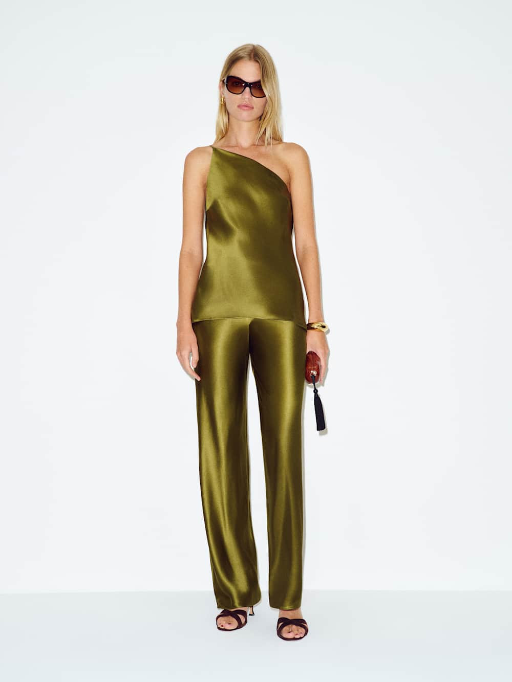 Samantha Silk Two Piece | Reformation (Global)