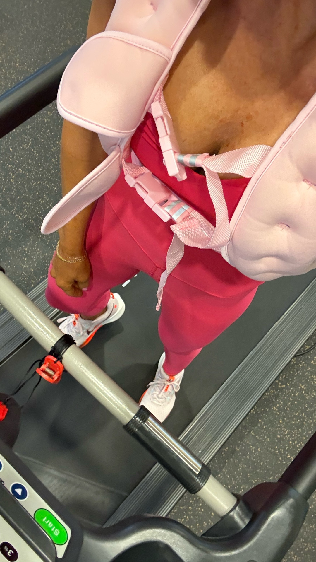 getting it done this morning!! save 30% off my sports bra and leggings (wearing XS in both) • 

#LTKActive #LTKSaleAlert #LTKfitnessgoals