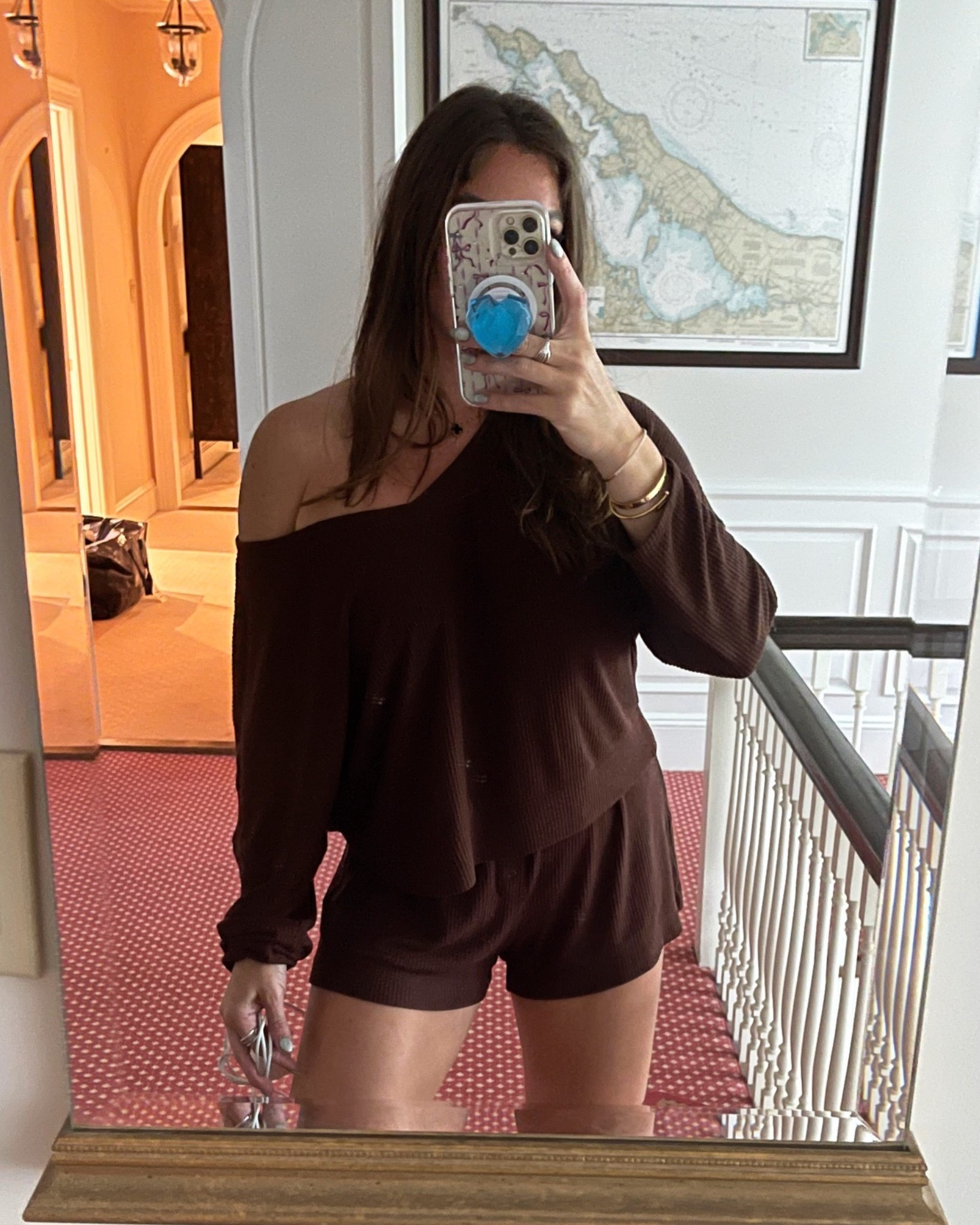 the coziest lounge set in the most delicious chocolate brown!! Perfect for autumn! 

#LTKFindsUnder50 #LTKStyleTip #LTKMidsize