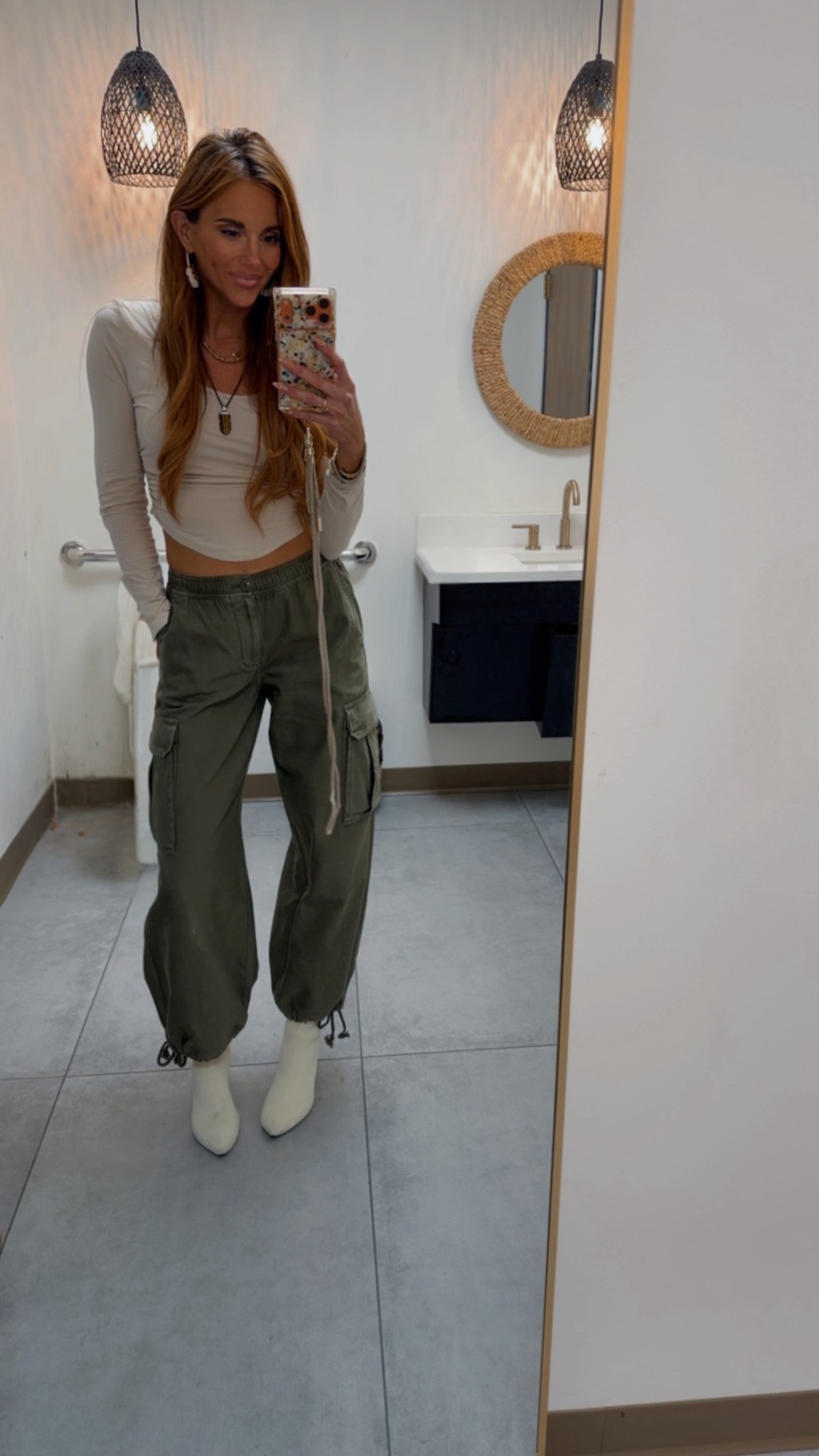 You’re OOTD! ￼ The cutest and most comfortable pants paired with my staple cream shirt and booties!