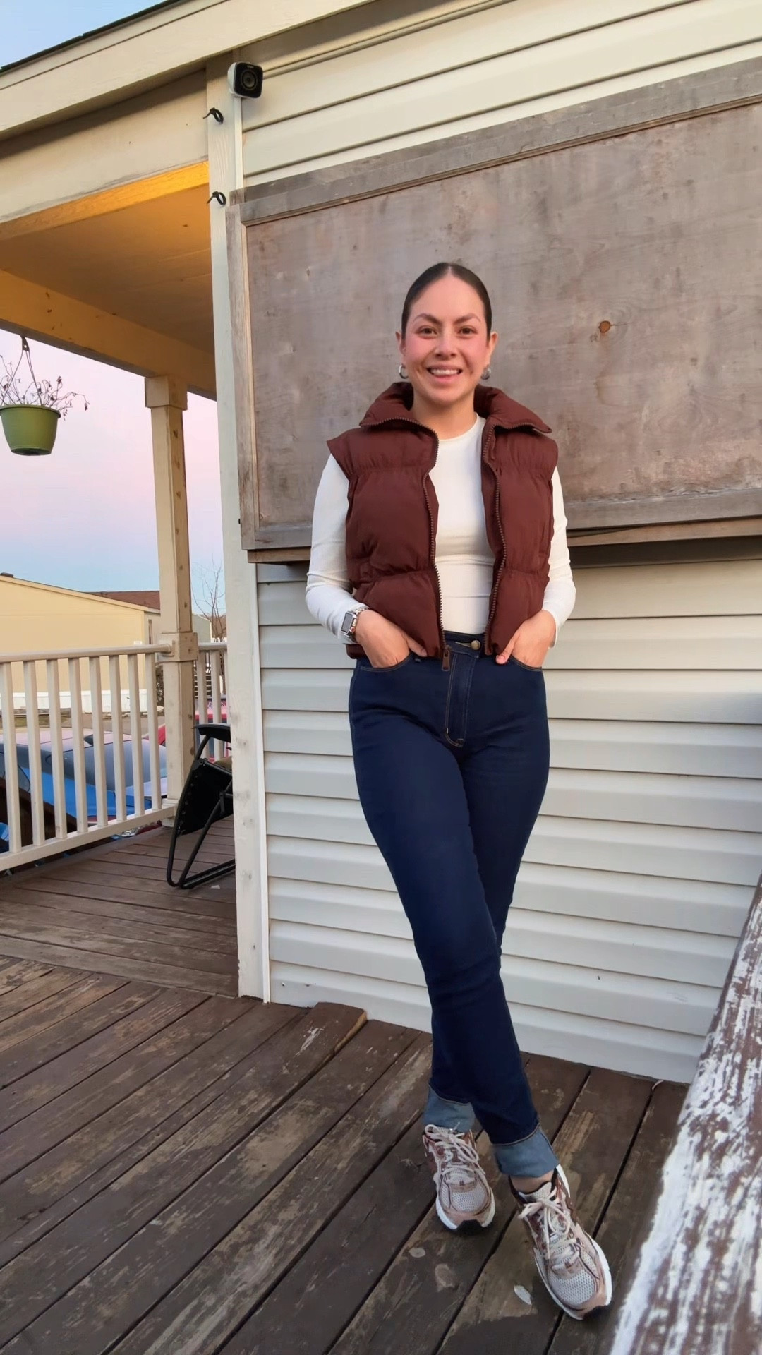 Are skinny jeans still a thing? 🤎 


#LTKootd