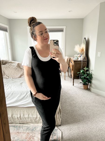 The easiest maternity outfit and so comfy for a growing bump! 

#LTKcurves #LTKbump #LTKFind