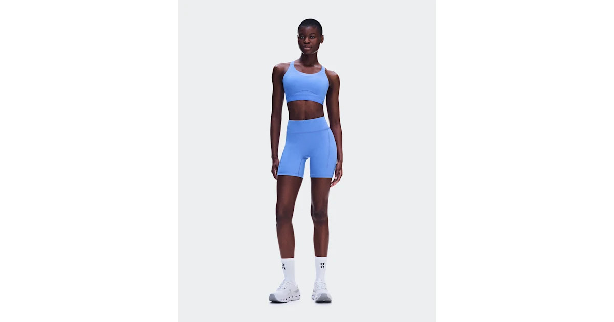 Women's Performance Tights Short Sailor | On.com (US)