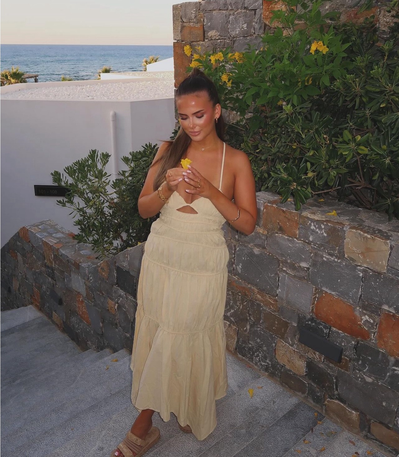 Sunflower kinda mood 🌻 

#LTKeurope #LTKdeutschland #LTKsummer