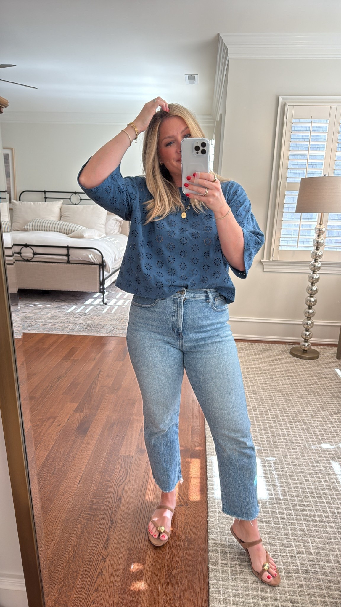 Embroidered Wide-Sleeve Boxy Tee kuratiert auf LTK