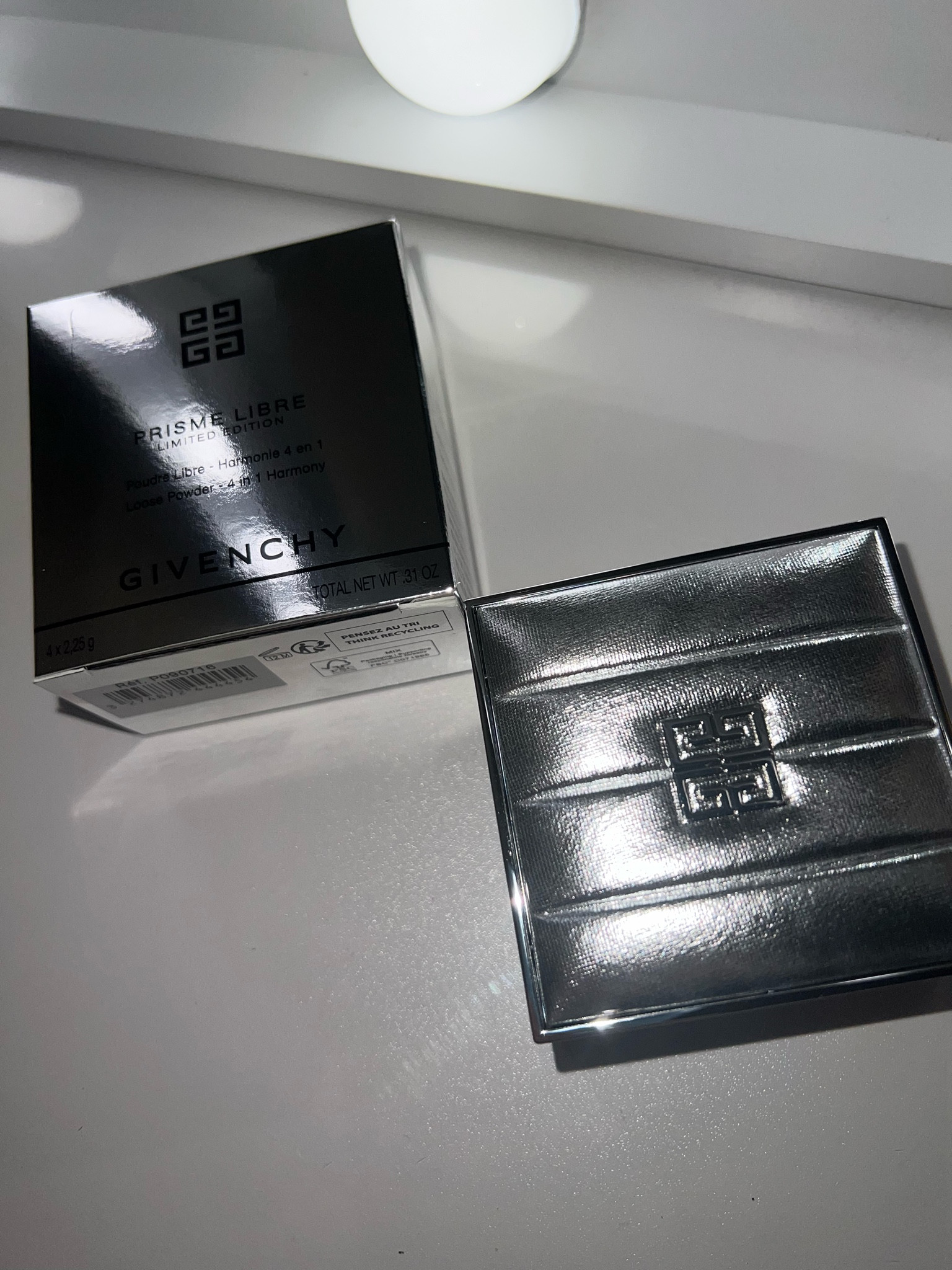Givenchy loose setting powder for the most perfect and flawless make up application  

#LTKSeasonal #LTKbeauty #LTKHoliday