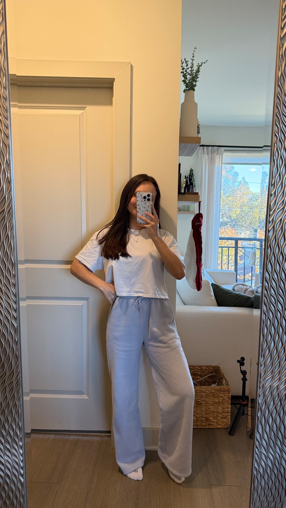 new colors in these pants!! I wear XS short

#LTKGiftGuide #LTKHoliday #LTKCyberWeek