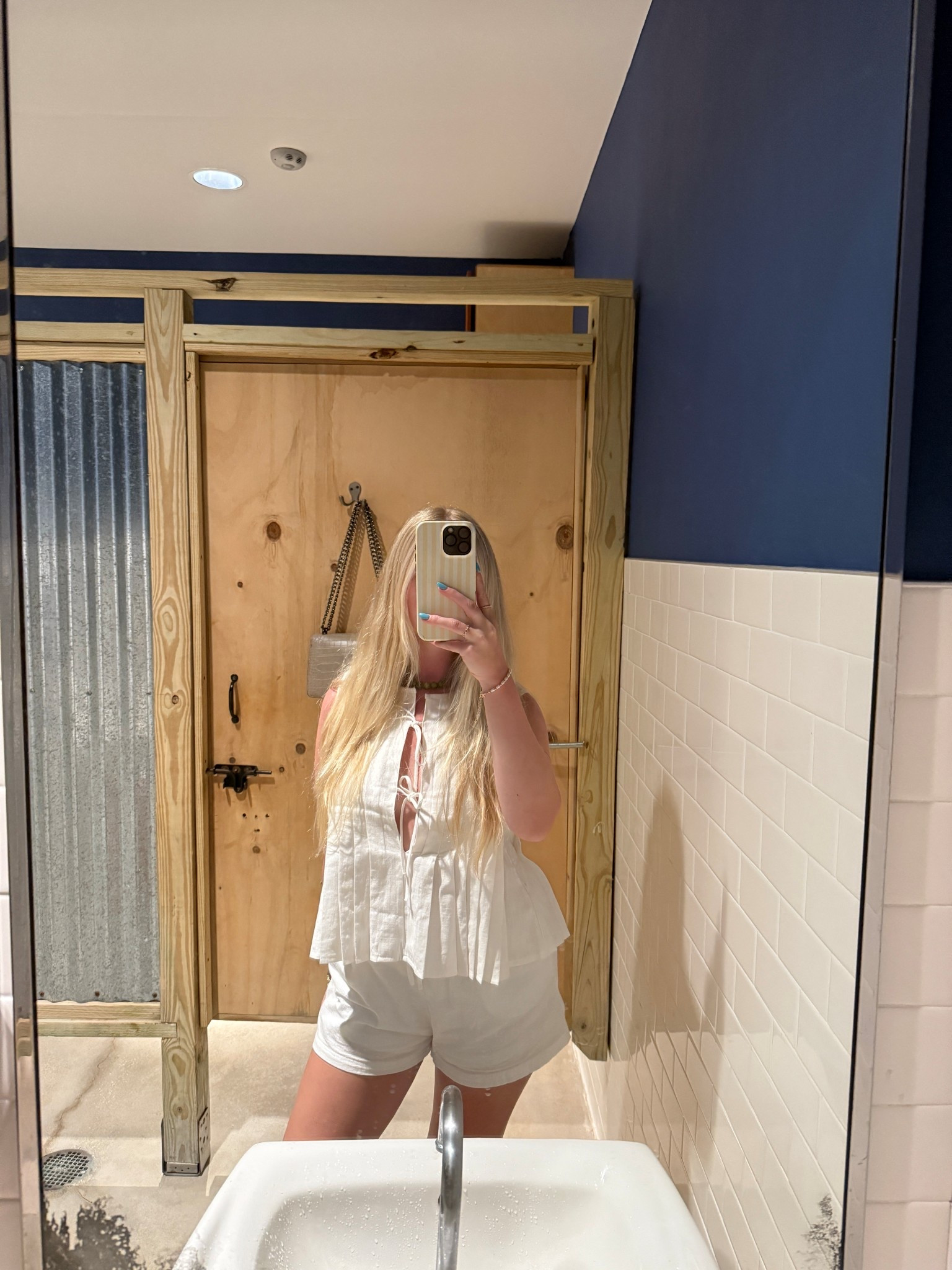 What I wore for a casual dinner in Florida! Everything from Amazon 🫶🏼
-
-
-
Beach vacation outfit, casual summer outfit, linen shirt, Amazon finds, all white outfit, casual chic outfit, coastal style, coastal jewelry, affordable beaded necklace, linen shorts, linen set, linen outfit