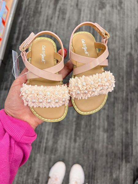 New toddler shoes 

Target finds, Target style, spring shoes , toddler fashion 

#LTKkids #LTKshoecrush #LTKfamily