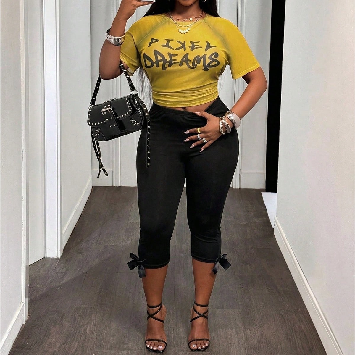 Slaydiva 2025 New Spring/Summer Plus Size Women Street/Party/Festival/Retro Western Resort/Road Trip/Casual Vacation Y2K Casual Fashion Distressed Letter Raglan Sleeve Crop Top T-Shirt - B Women Summer Women Y2k Women Summer | SHEIN