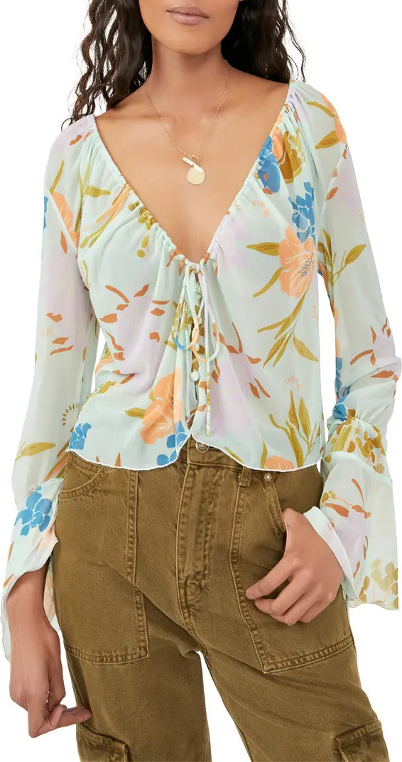 Of Paradise Floral Bell Sleeve Blouse | Nordstrom Rack