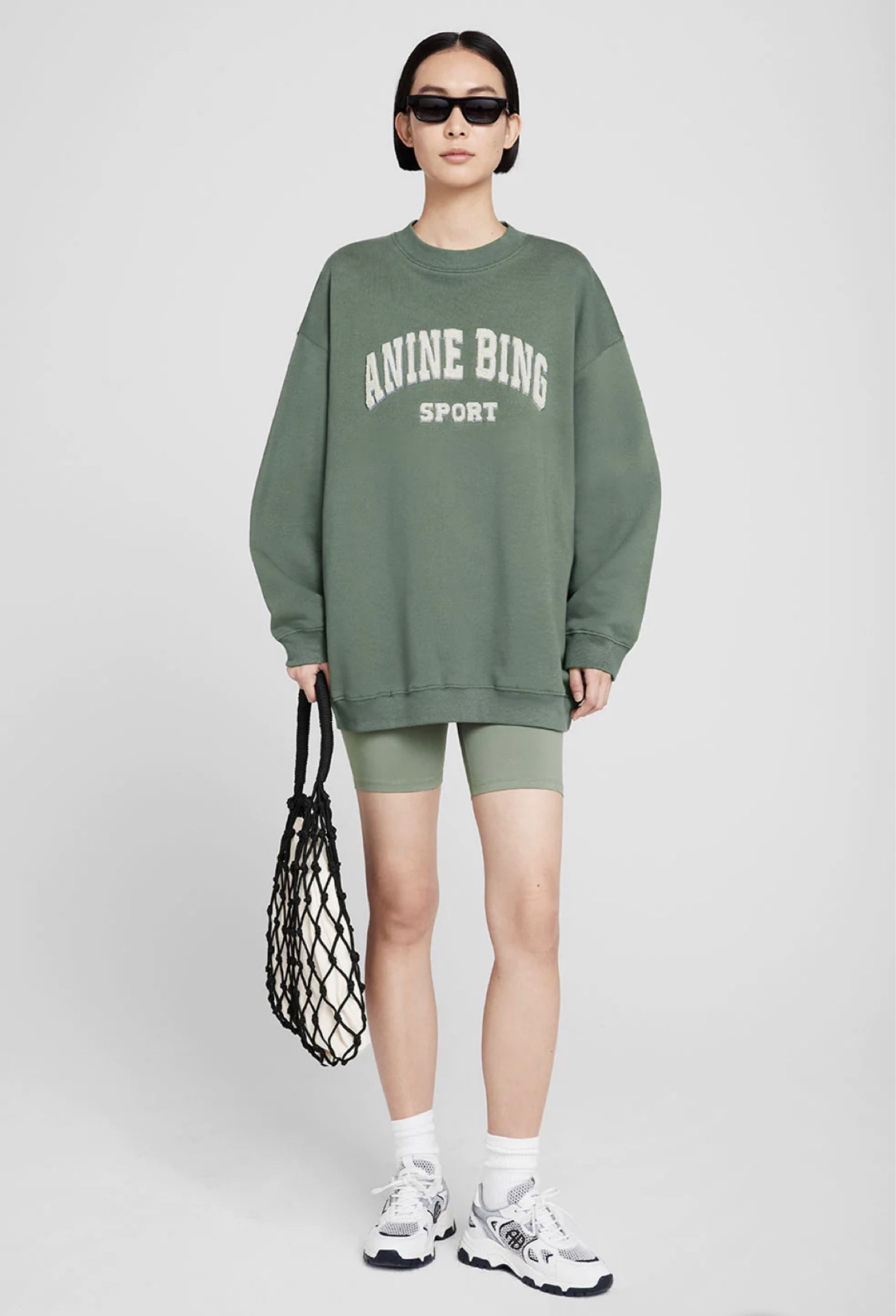 Anine Bing Tyler Sweatshirt in Artichoke is back in stock! Pair it with their comfy biker shorts and sports bra set. 


Althetic ware
Workout wear 
Pullover sweatshirt 
Crew neck sweatshirt 
Chick athletic ware 
Investment pieces 
Minimalist wardrobe 
Minimalist fashion 
Monochromatic outfit
Workout wear for women 
Casual outfit 
Athleisure 

#LTKfitness
