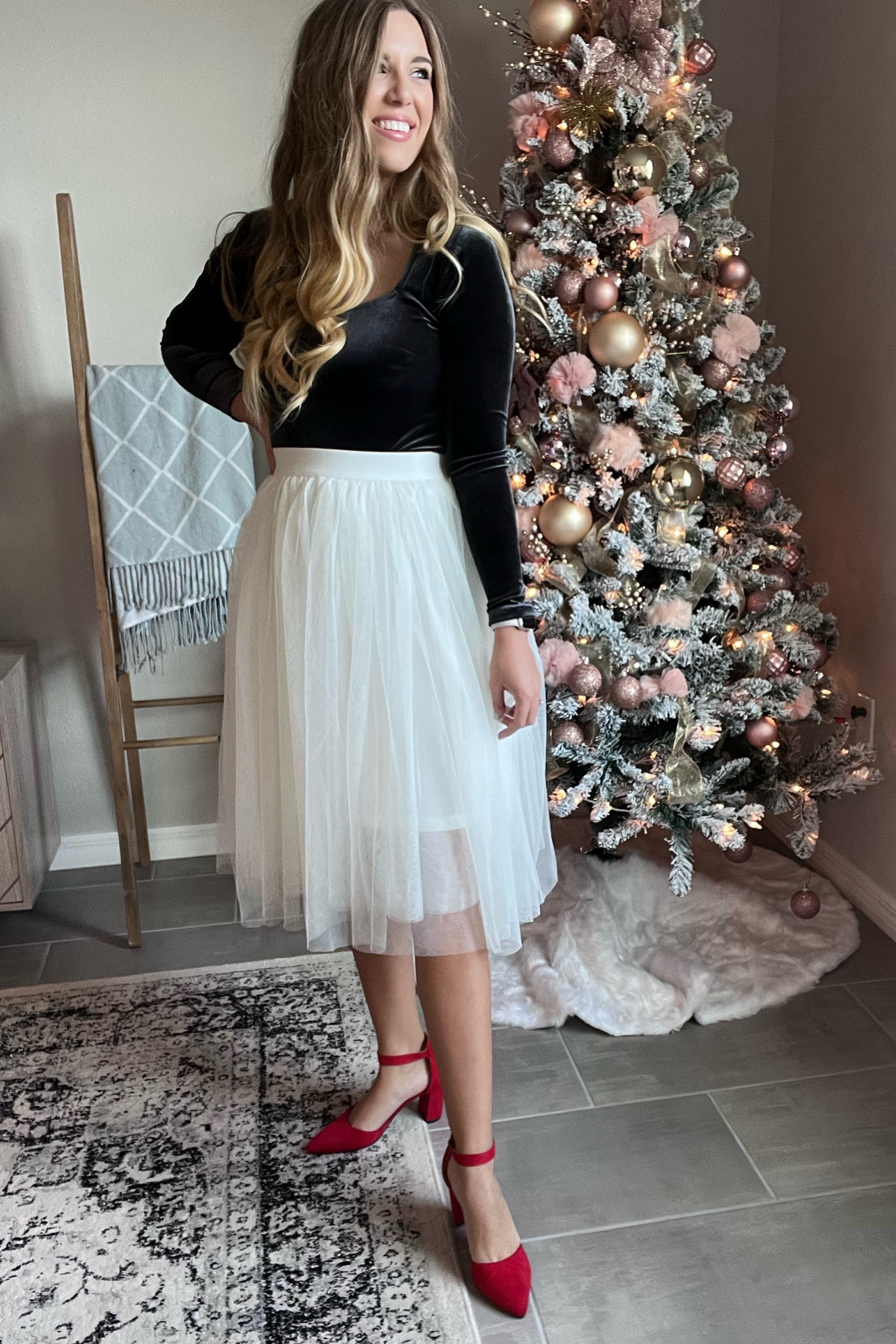 Holiday Party Outfit Idea

#LTKHoliday #LTKSeasonal #LTKunder50