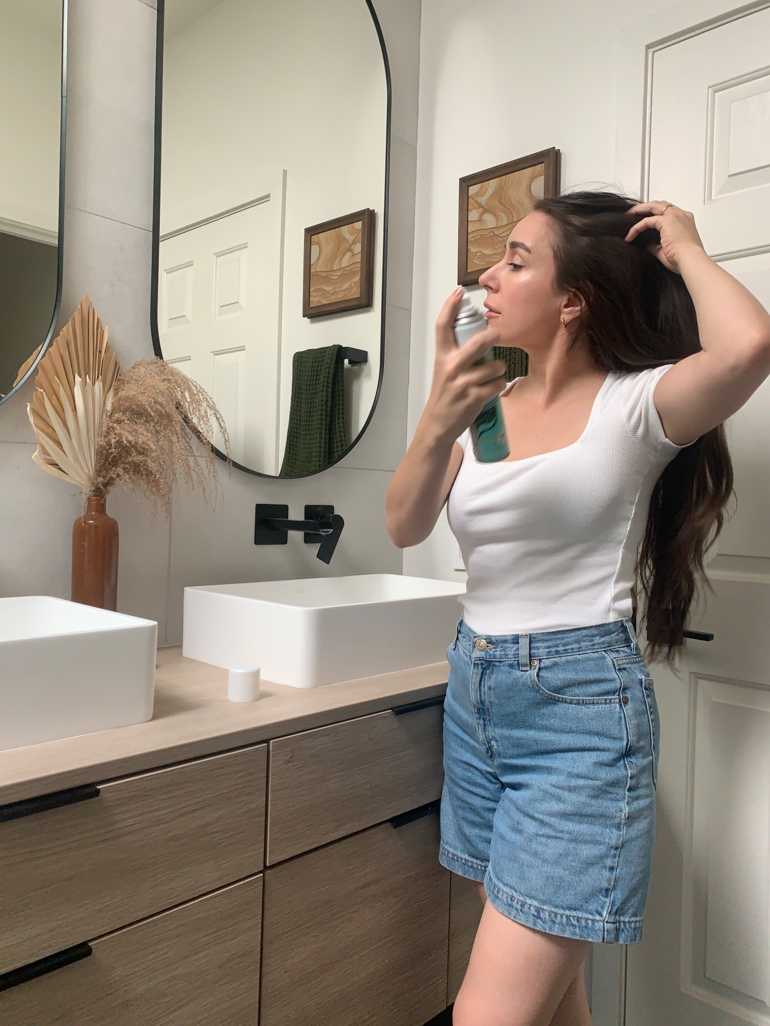 What’s your favorite dry shampoo? 

#LTKselfcare #LTKmomlife #LTKBeauty