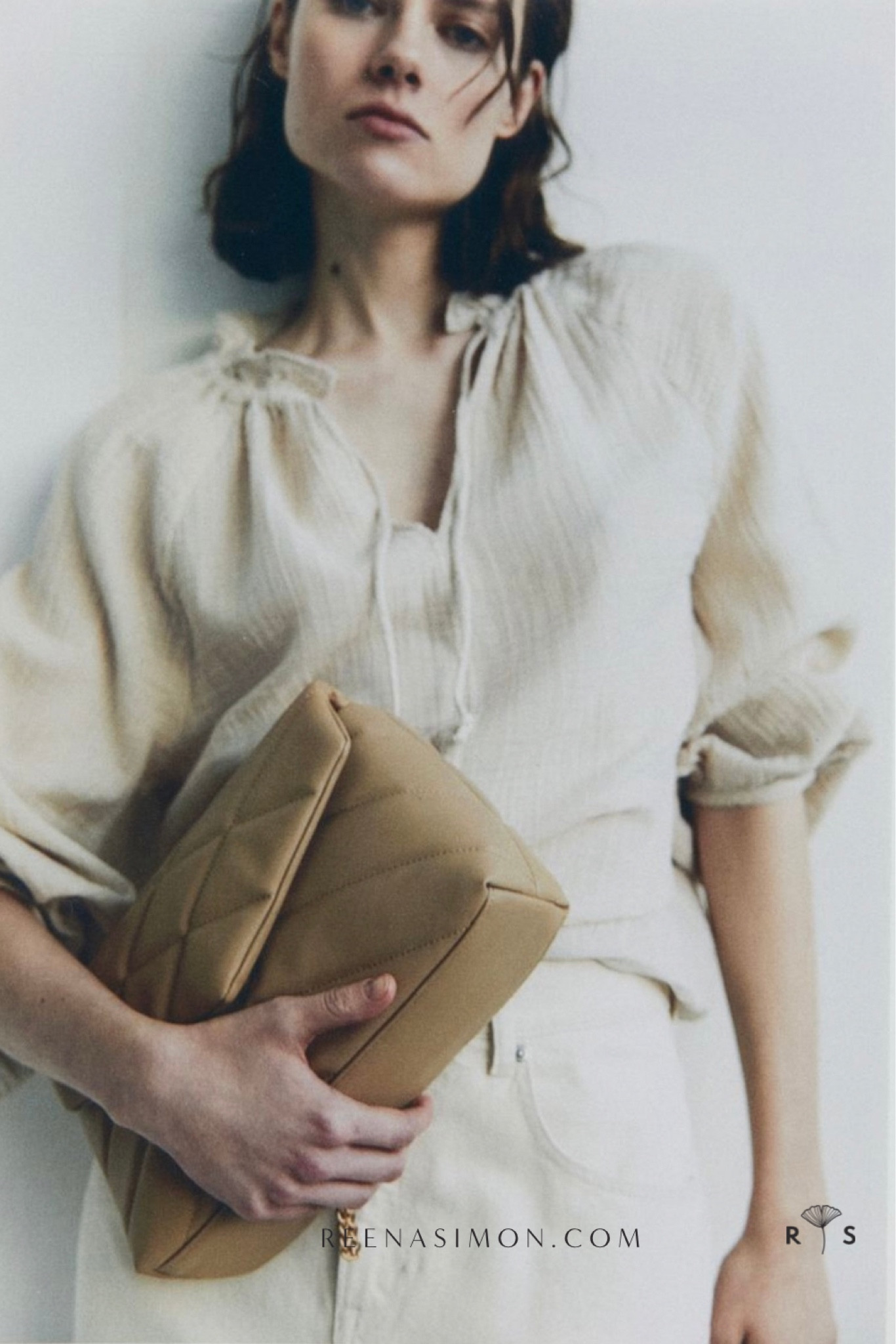 This lightweight muslin popover from H&M is perfect for all seasons!








Muslin blouse, ganni, popover, light material, cotton, H&M, COS, beige, neutral tones 



#LTKfindsunder50 #LTKstyletip #LTKworkwear