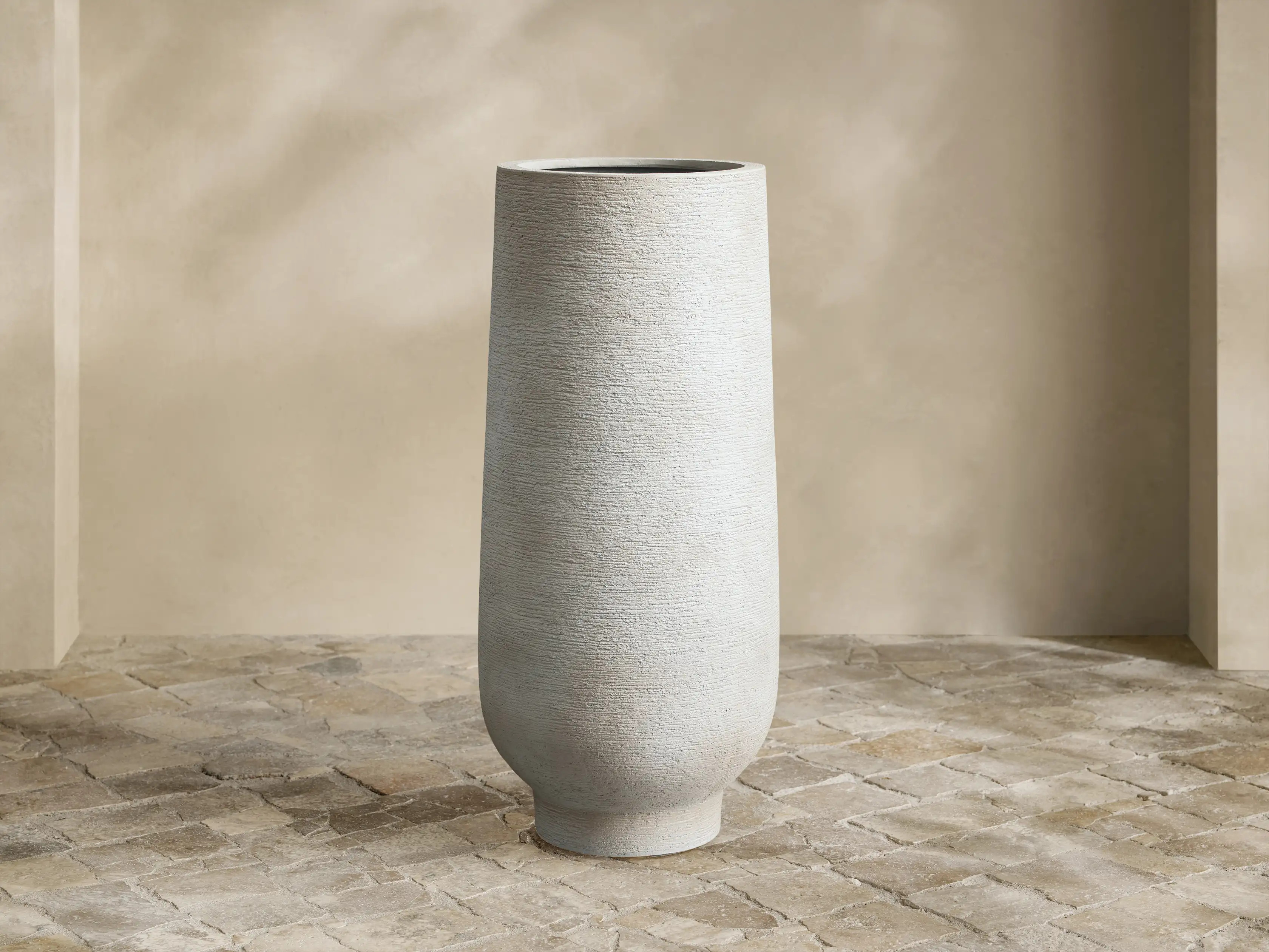 Como Outdoor Tall Planter | Arhaus