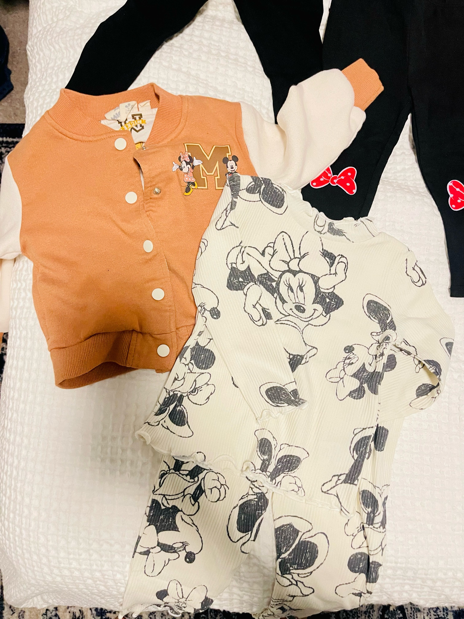 DISNEY TODDLER OUTFITS! We are going to Disney! I am sharing a few items that I picked up for the kids!

#disney #disneykids #disneytoddleroutfit 


#LTKfamily #LTKtravel #LTKkids