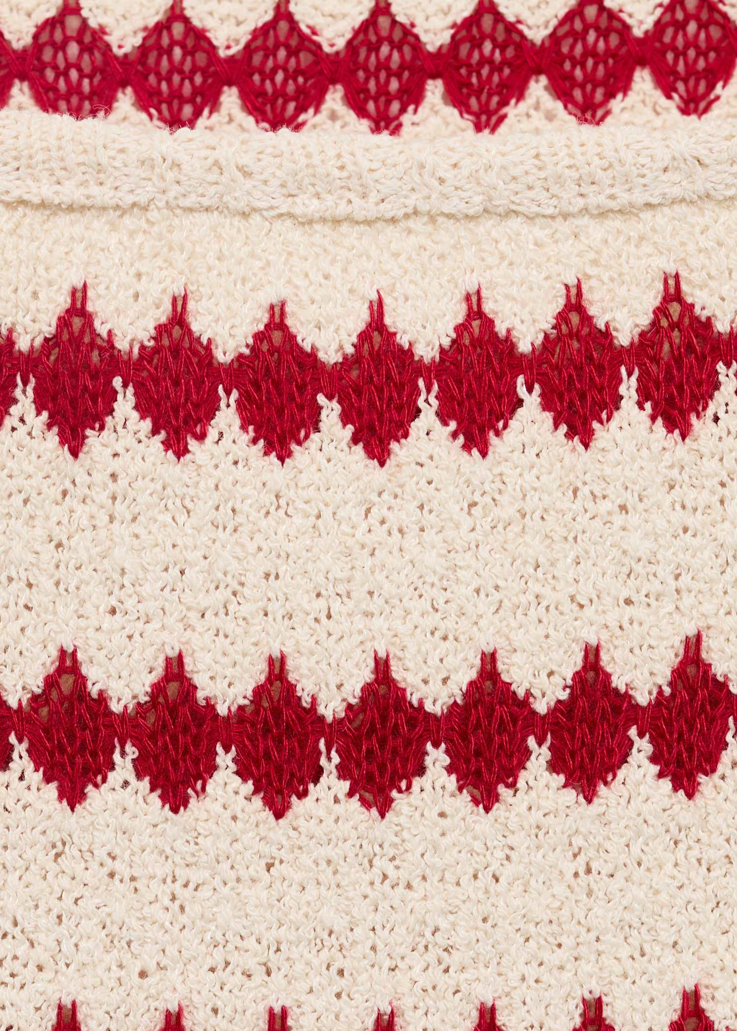 Knitted top with geometric print - Women | MANGO USA | Mango (US/MX/AU)