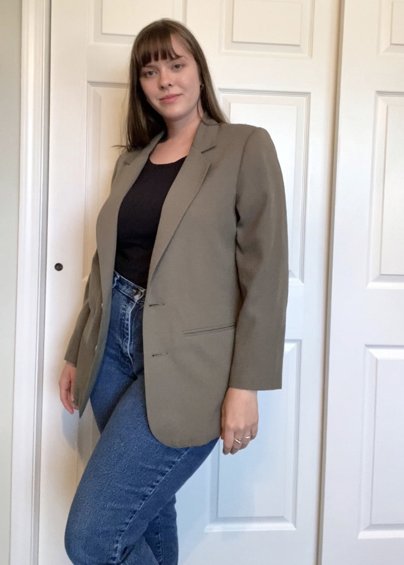 Simple business casual outfit 👩🏼‍💻

#LTKstyletip #LTKfindsunder100 #LTKmidsize