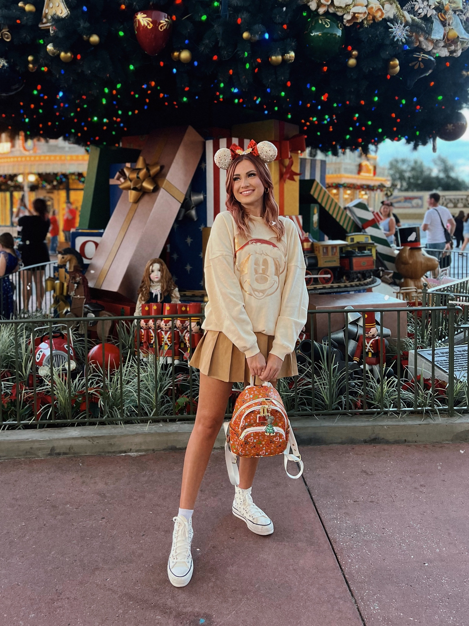cutest new ears & spirit jersey from disney 

#LTKSeasonal #LTKHoliday