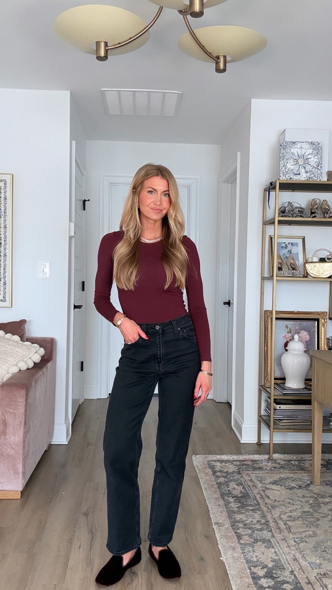 My favorite straight leg denim! 

#LTKSeasonal #LTKdayinmylife #LTKgrwm