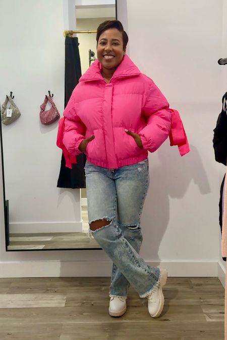 Pink puffer coat
Light wash denim jeans 

Winter outfit 
Pink outfit 
Casual outfit 


#LTKSeasonal