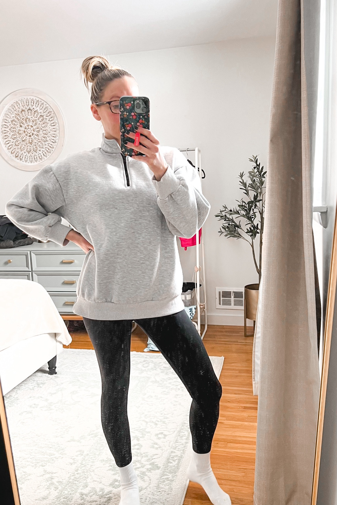 Todays OOTD! Super comfy 🖤

#LTKfindsunder50 #LTKstyletip #LTKfindsunder100