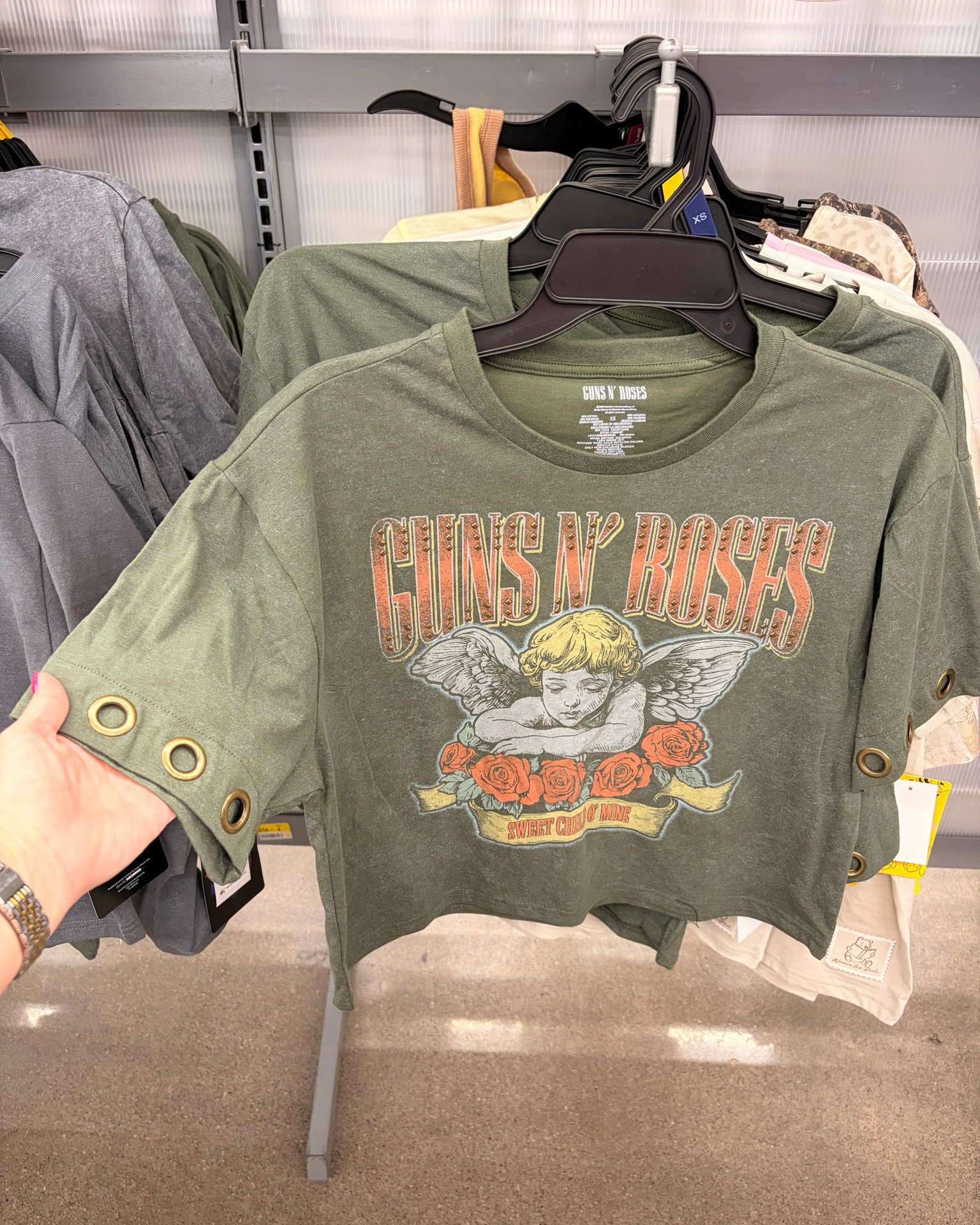 Stunning new graphics tees from Walmart with the most amazing studded details on the sleeve. Which one is your favorite?? I love them both!

Walmart, Walmart finds, Walmart haul, Walmart fashion

#LTKmomlife #LTKgrwm #LTKootd
