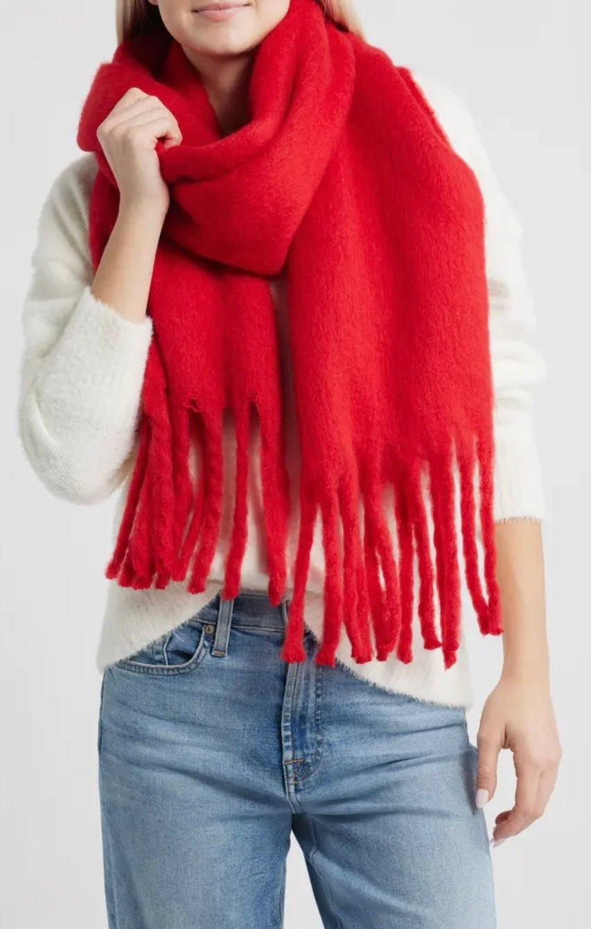 45% Off $16.22 Fringe Blanket Scarf
BP.




Gift guide, gift ideas for her, winter scarf, sale, winter fashion 


#LTKTravel #LTKSaleAlert #LTKGiftGuide
