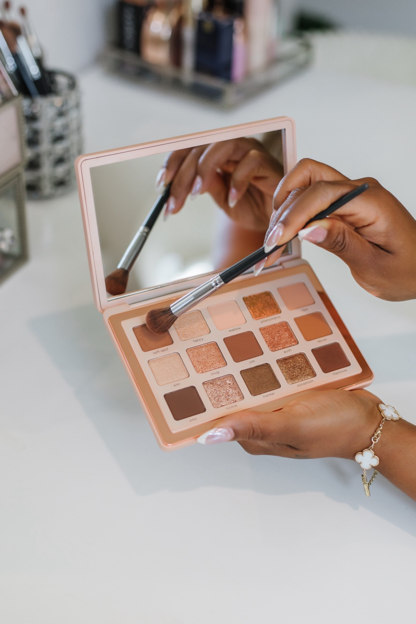 Natasha Denona I Need a Warm Palette 🤎
The prettiest warm neutrals for an everyday soft glam ✨ perfect for spring into summer — bronzy, glowy, and easy to blend

@natashadenona #ad