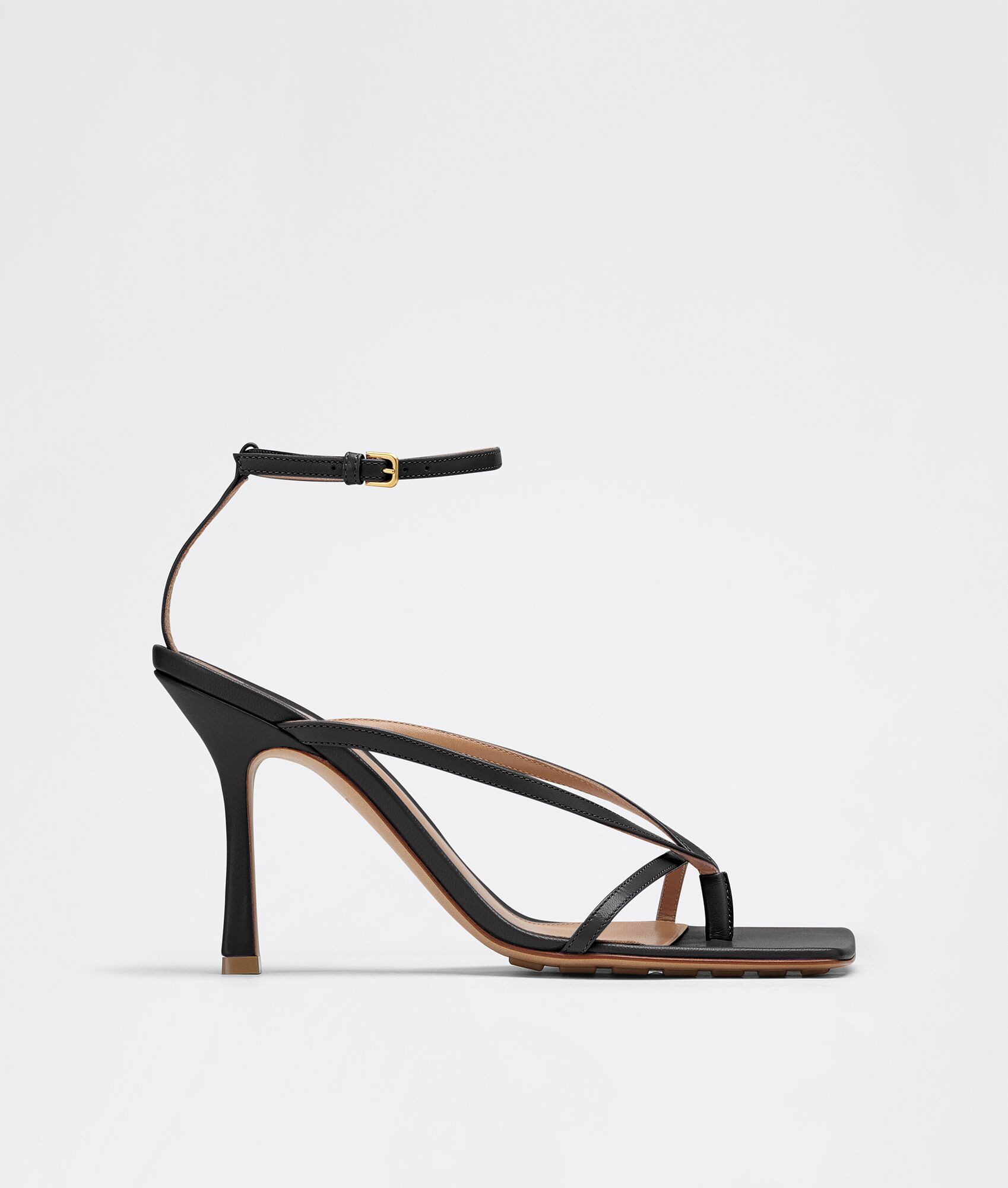 Women's Stretch Strap Sandal in Nero | Bottega Veneta US | Bottega Veneta