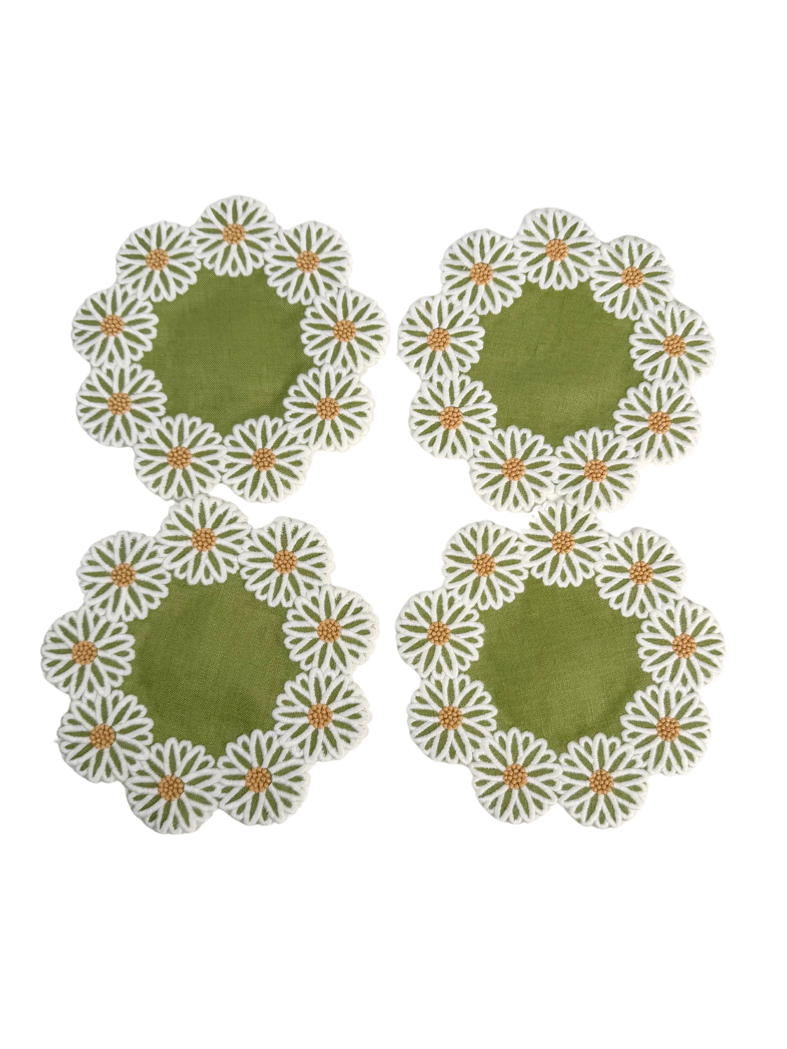 Daisy Cocktail Napkins, set of 4 | Biscuit Home