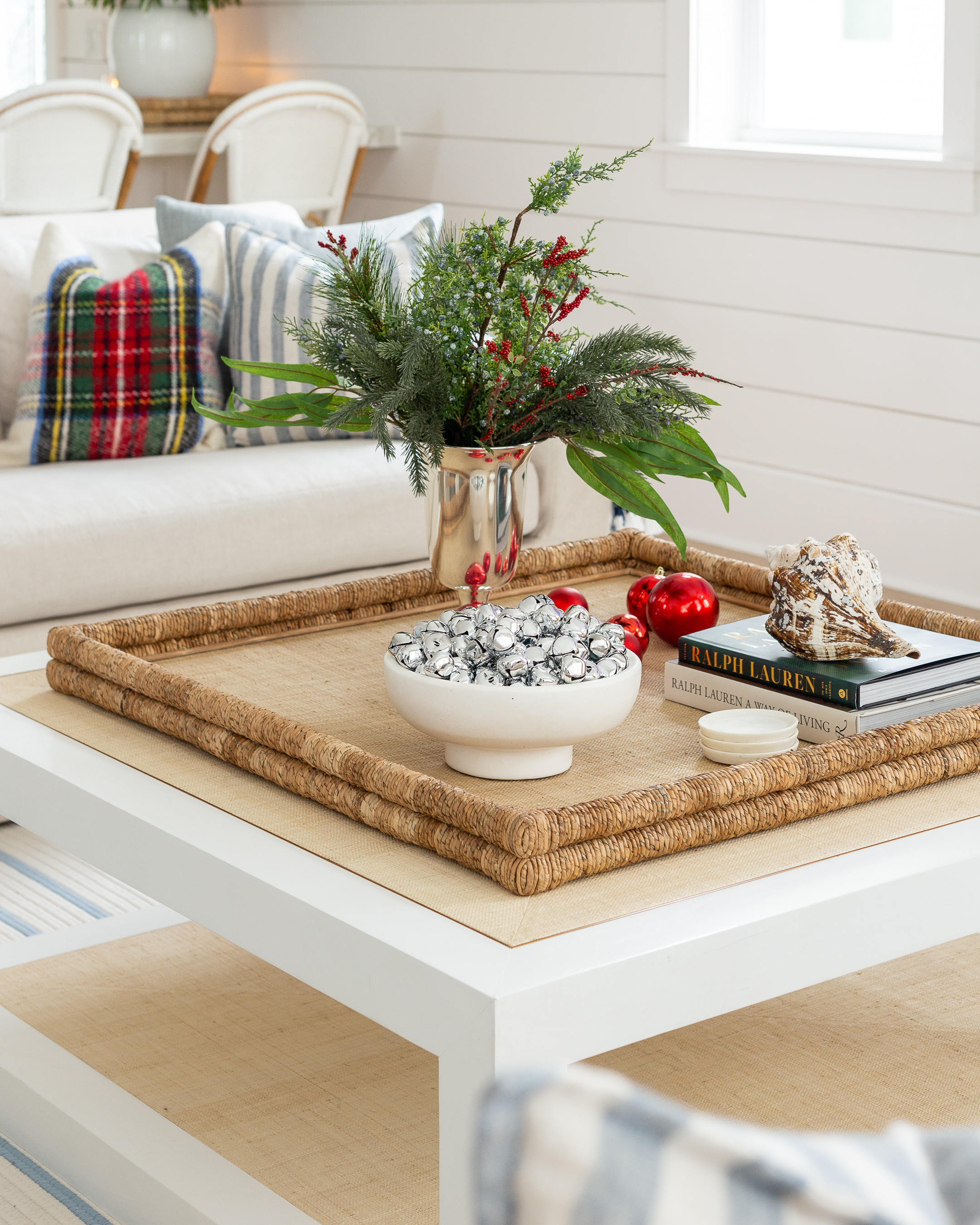 modern coastal Christmas living room // Holiday decor 

 #LTKHoliday #LTKSeasonal #LTKHome