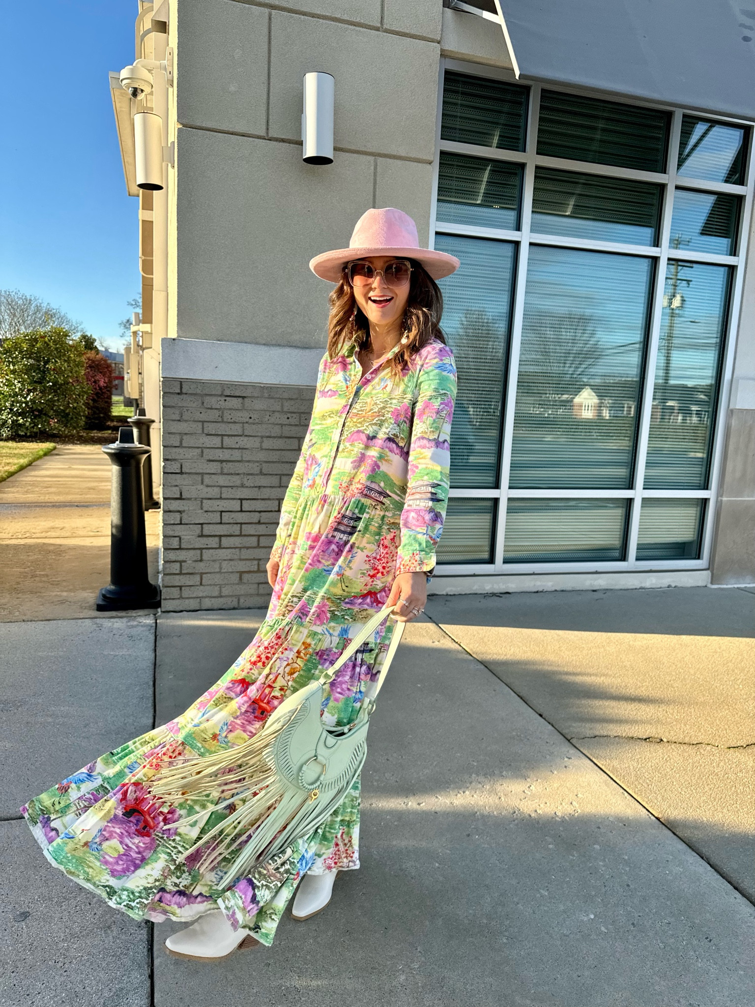 Perfect boho western hand bag 

#LTKSeasonal #LTKover40 #LTKitbag