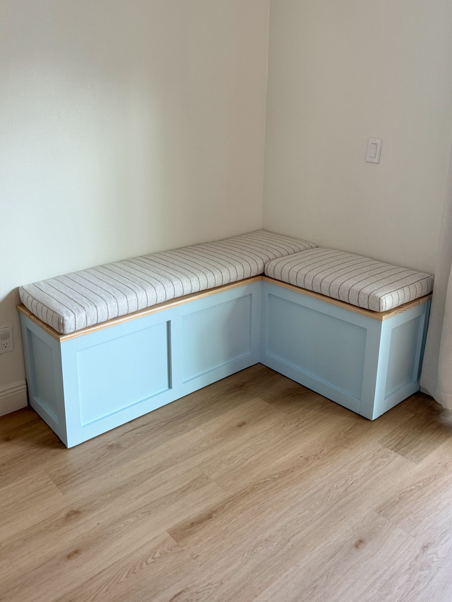 custom seat cushions for bench seat 

#LTKHome