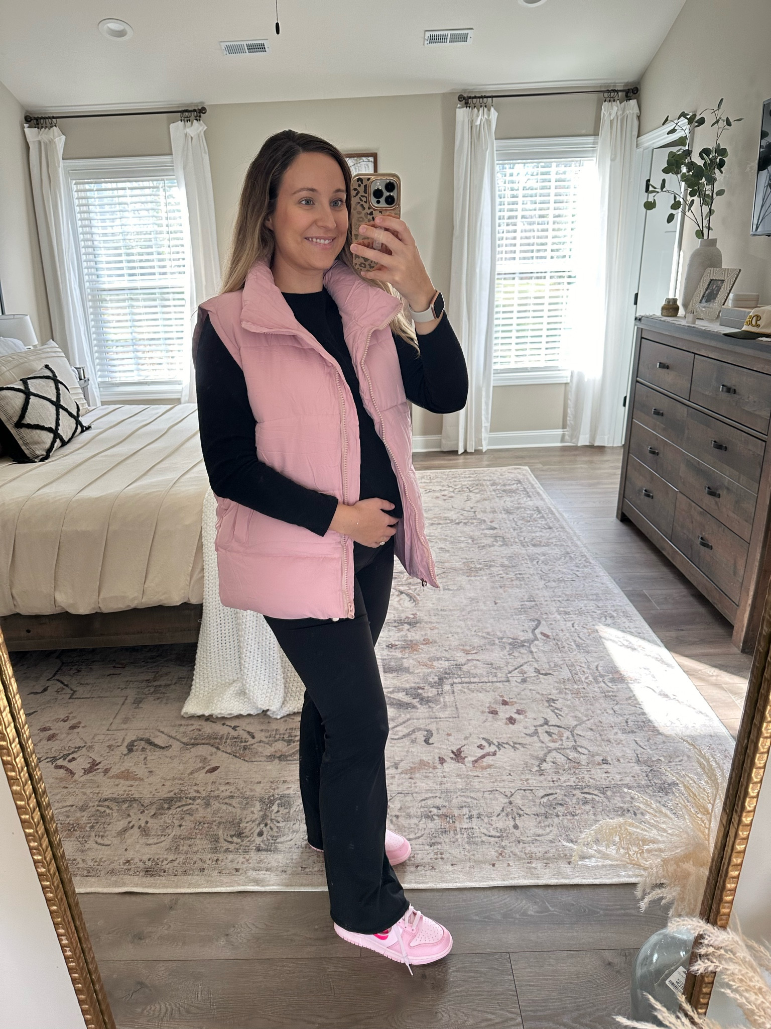 Long sleeve & yoga pants - medium (true to my pre pregnancy size)
Vest - small (runs very oversized!) 

#LTKbump #LTKshoecrush #LTKHoliday