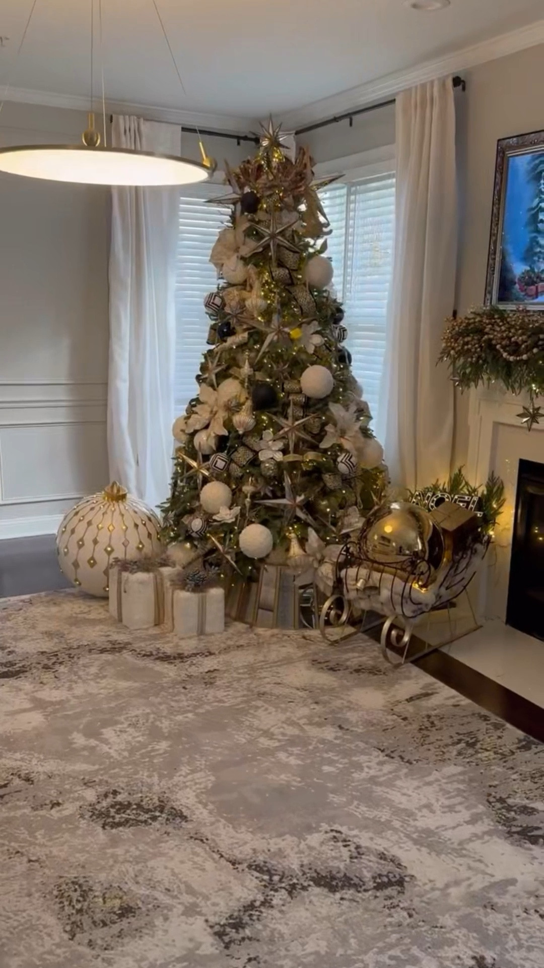  My first tree is up! Decorating with my sister is one of my favorite holiday tradition! I chose a simple neutral glamour theme inspired by Oh Night Divine, using some beautiful ribbons from years past. #christmastree #christmasdecor

#LTKSaleAlert #LTKHoliday #LTKHome