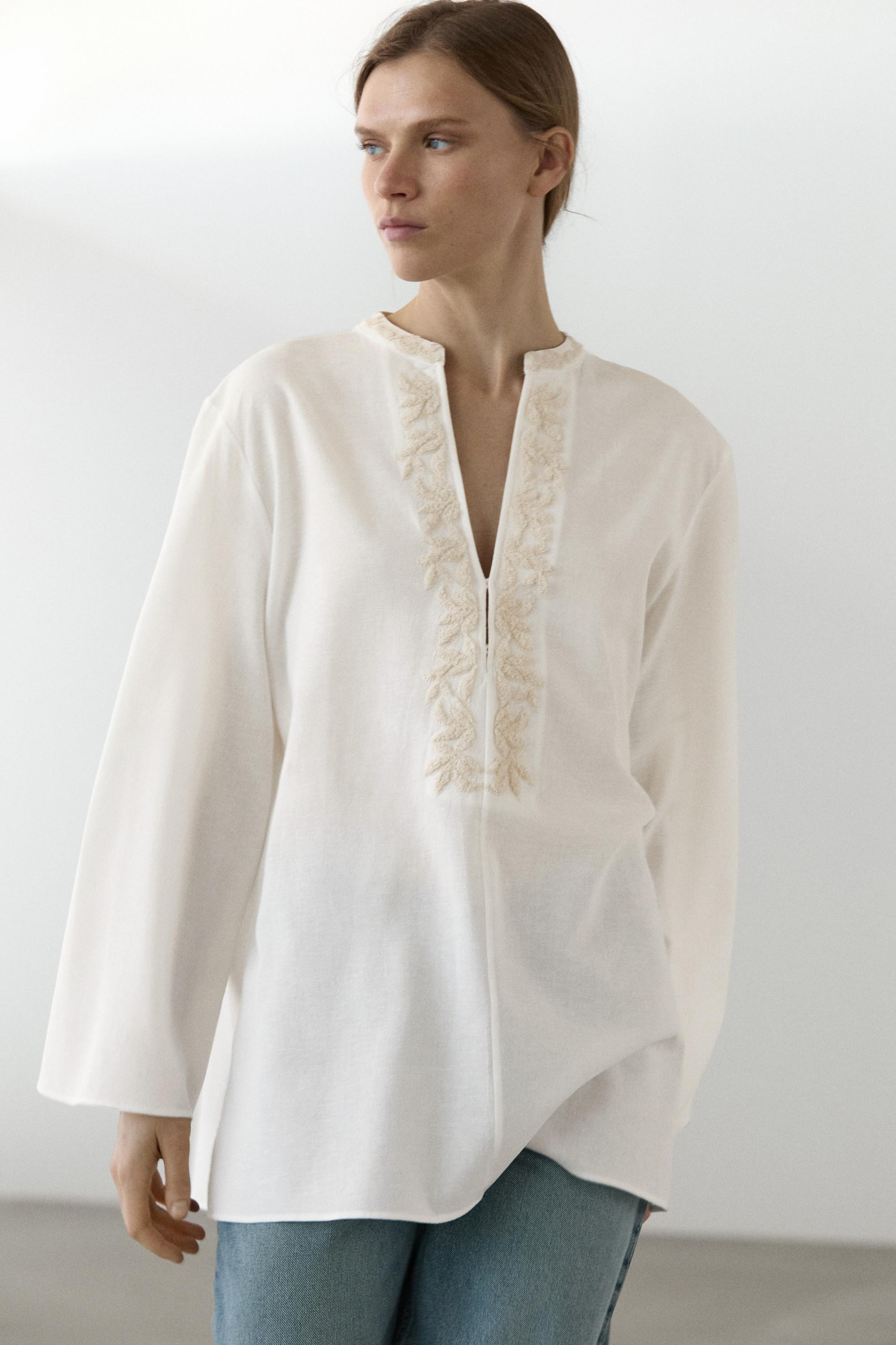 Flowing oversize blouse with stand collar and embroidery | Massimo Dutti UK