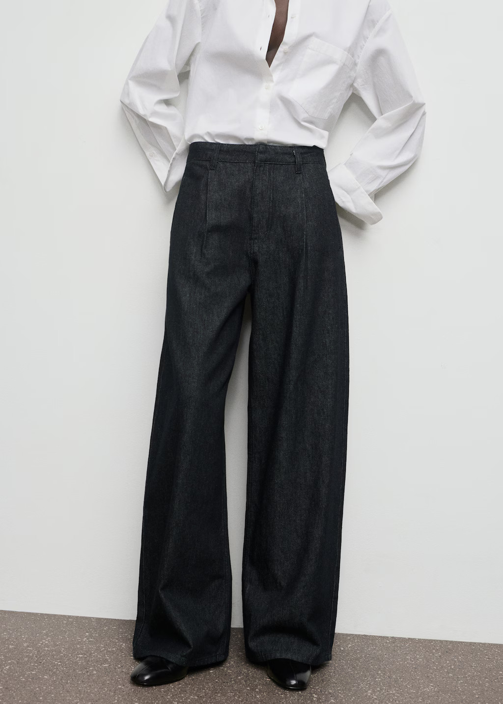 Wide-leg pleated denim trousers | Mango (US/MX/AU)