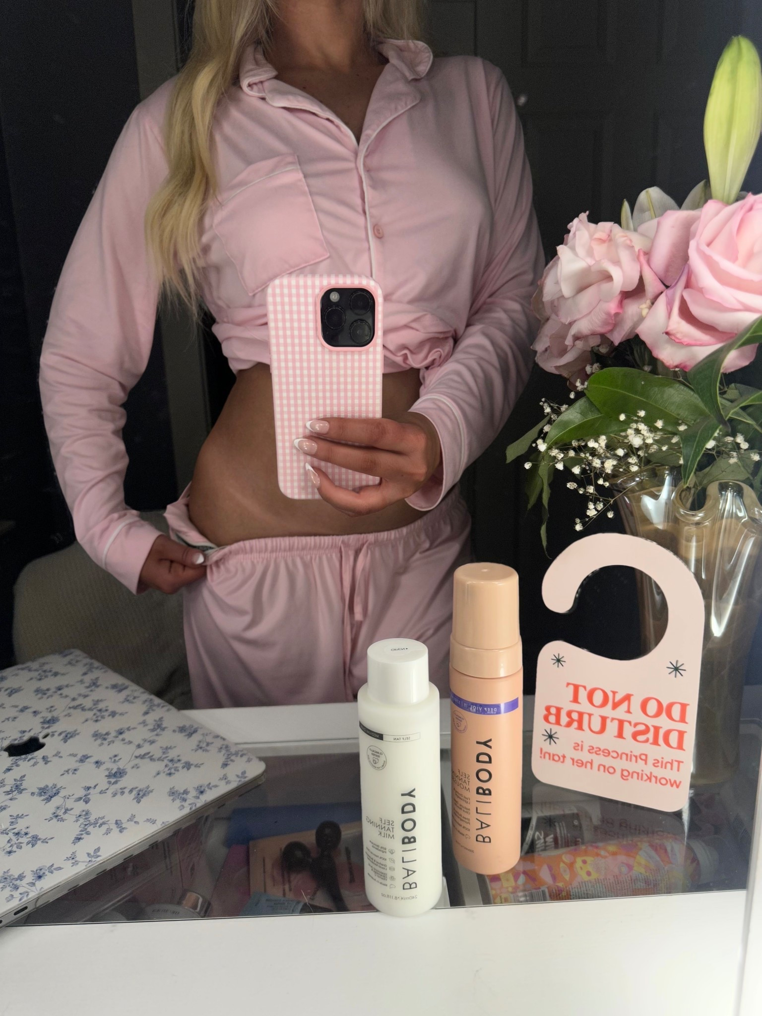My favorite self tanner recently 

#LTKSelfTan #LTKBaliBody

#LTKU #LTKBeauty #LTKselfcare