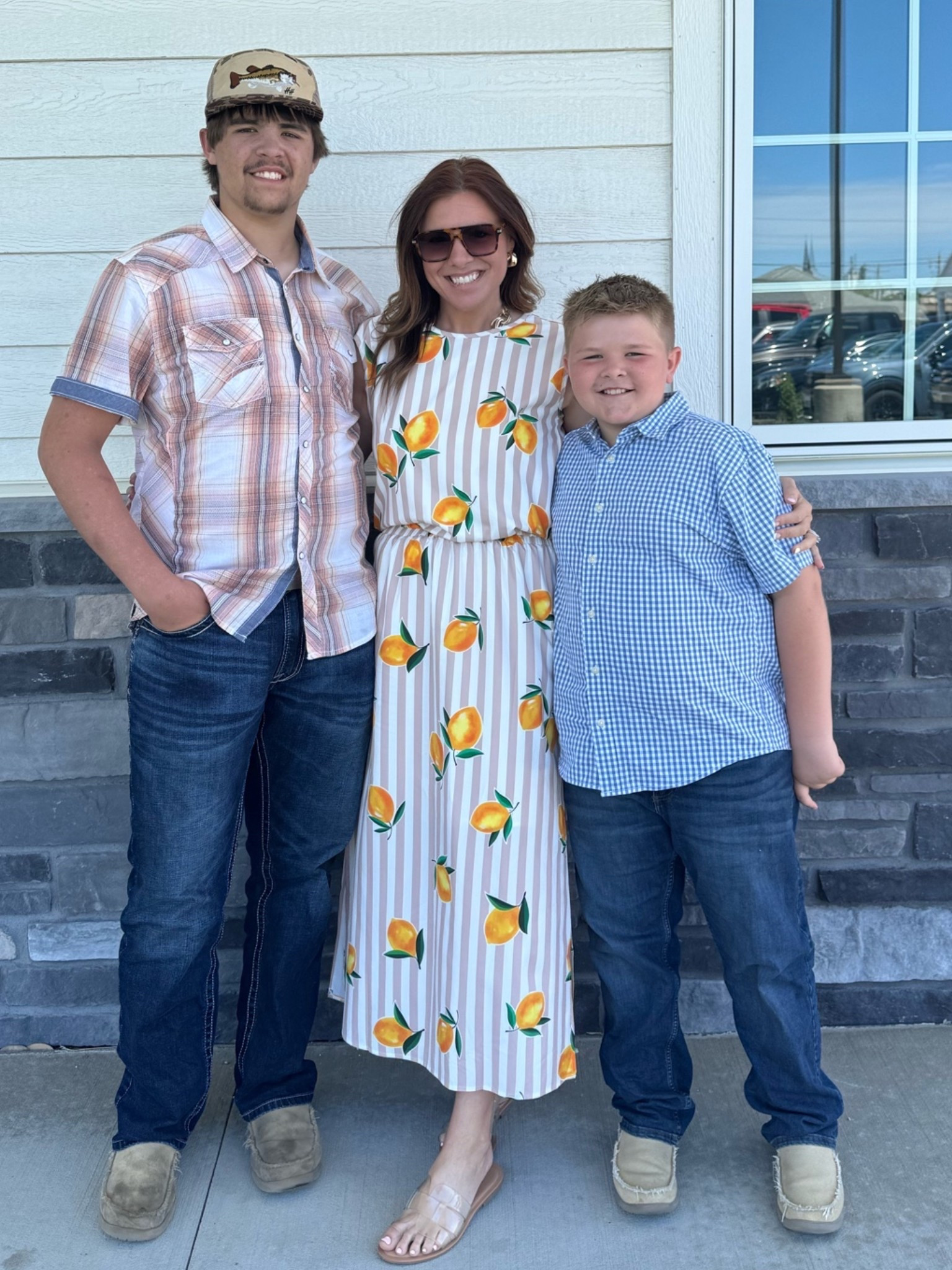 Mother’s Day looks! Linking my OOTD and what I can of the boys! 
I’m in a size small. 

Spring style | ootd | outfit inspo | mens | husky boys |fashion | two piece set