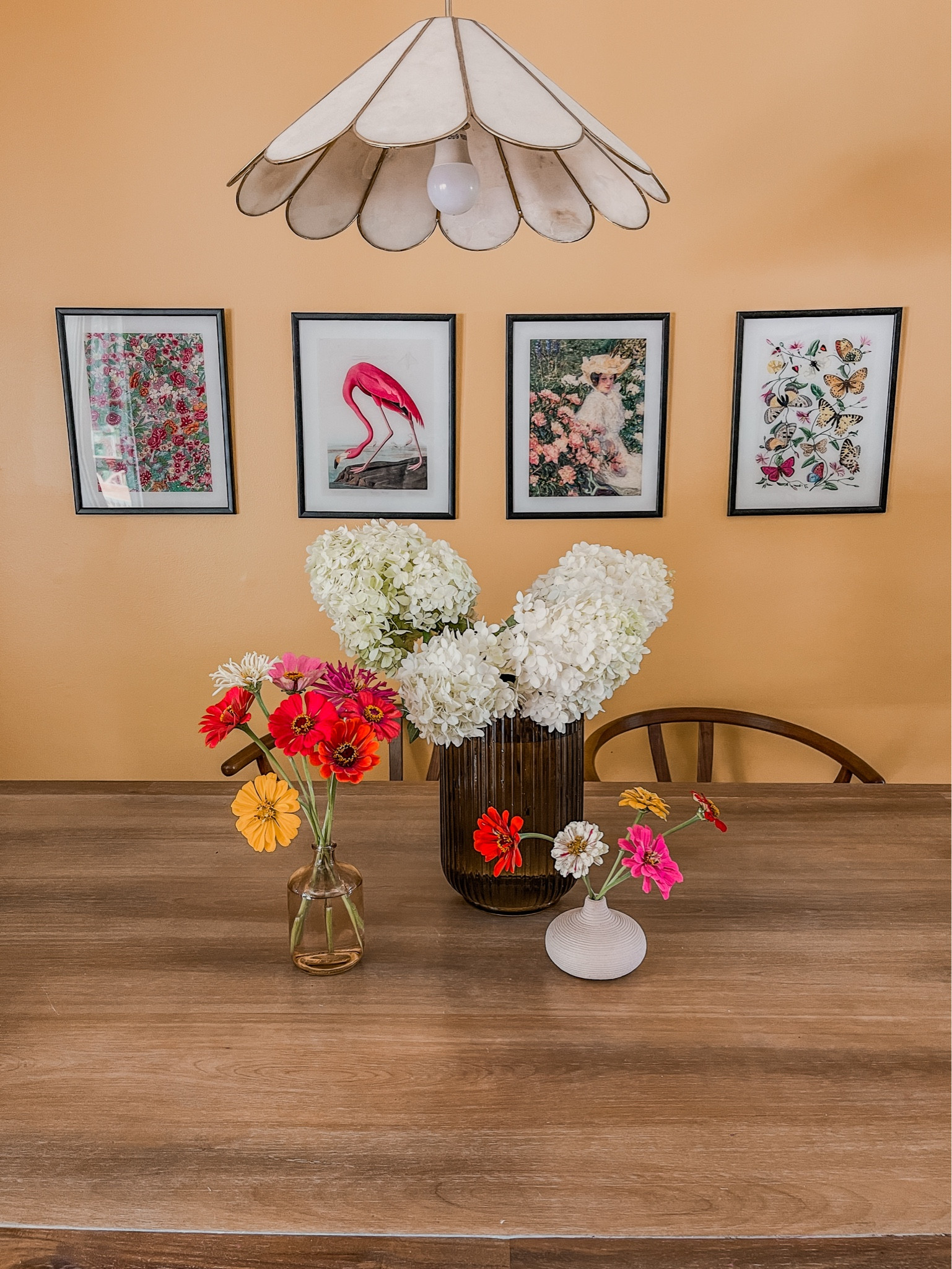 Nothing better than fresh cut flowers!



#LTKSeasonal #LTKHome #LTKFindsUnder50