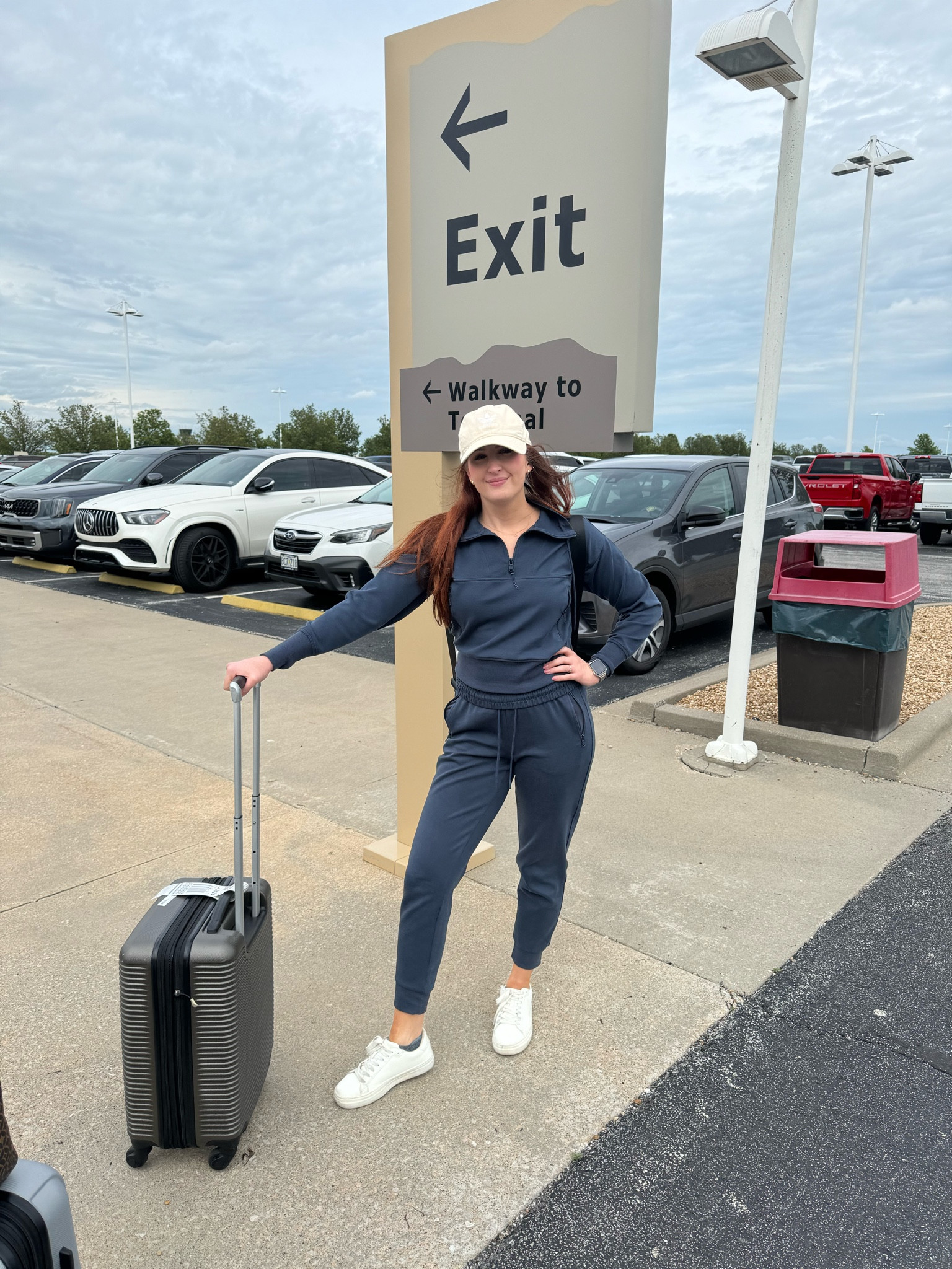 Airport matching set, also would make a great top for scrub top substitution! 

#LTKfindsunder50 #LTKActive #LTKsalealert