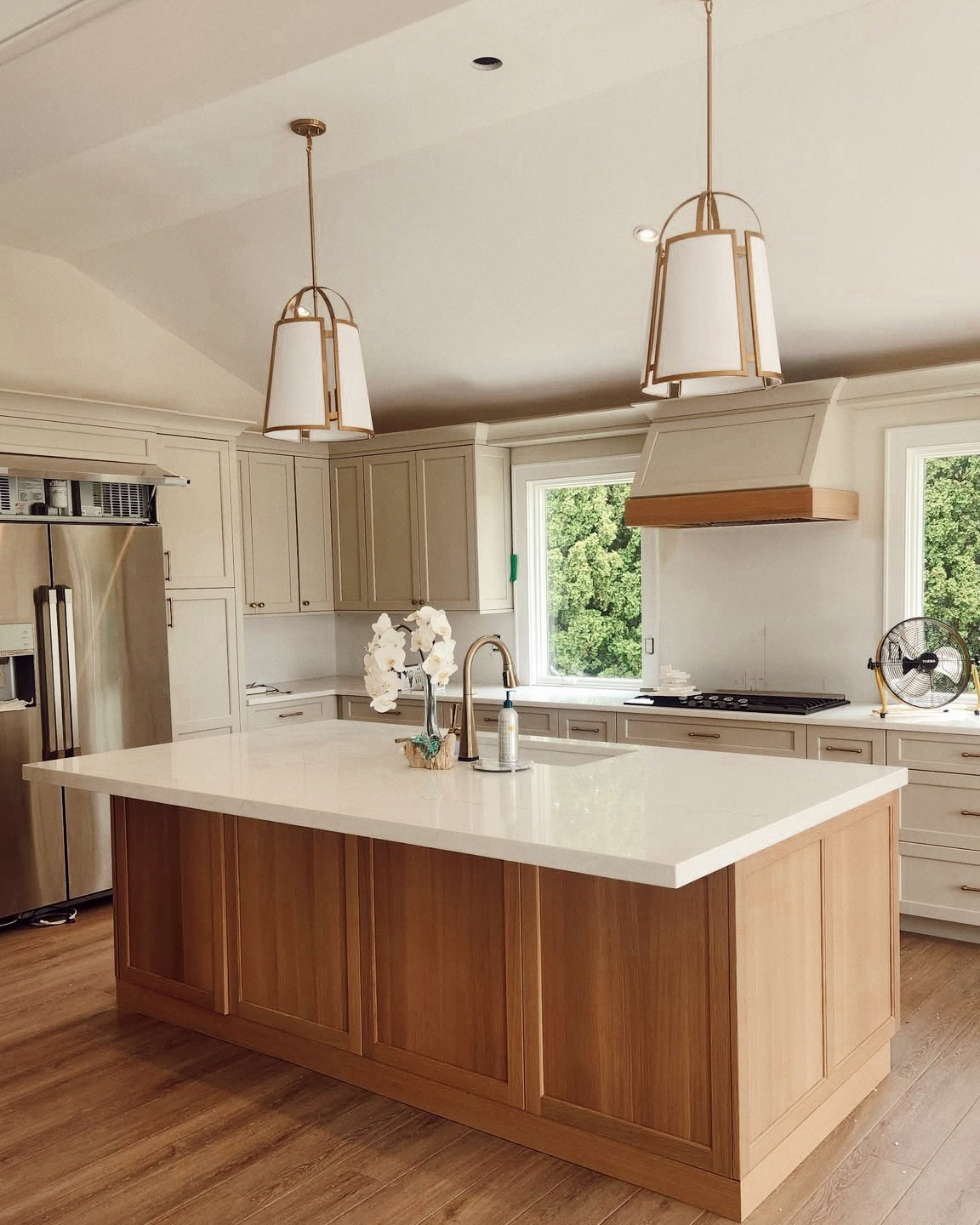 Kitchen lighting, kitchen sink, new home build, new home build inspiration, custom home, build kitchen

#LTKU #LTKHome