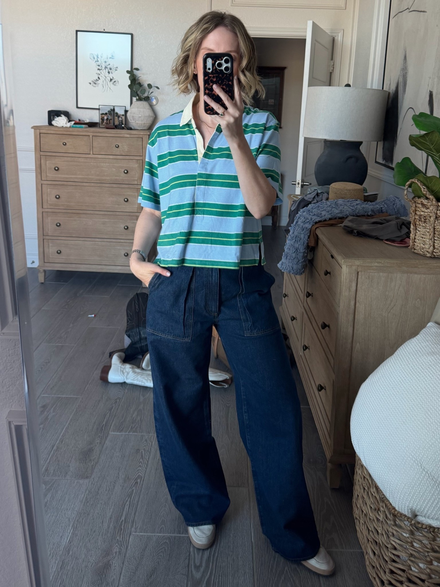 Wearing a 29 in jeans (might be able to size down), medium in top

#LTKootd #LTKmomlife #LTKOver40