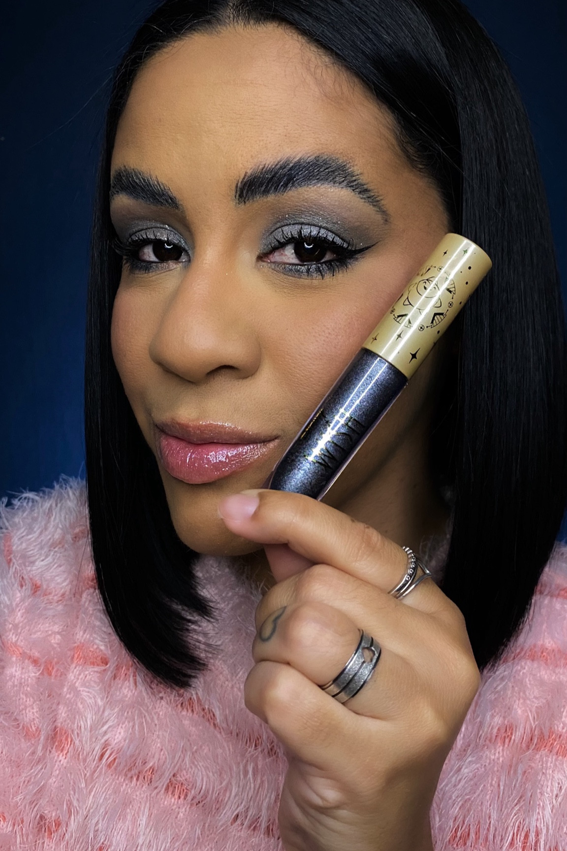 A melhor invenção de BT que otimiza tempo é deixa nossos olhos glamurosos, com apenas 1 produto 🌟

#LTKbrasil #LTKbeauty