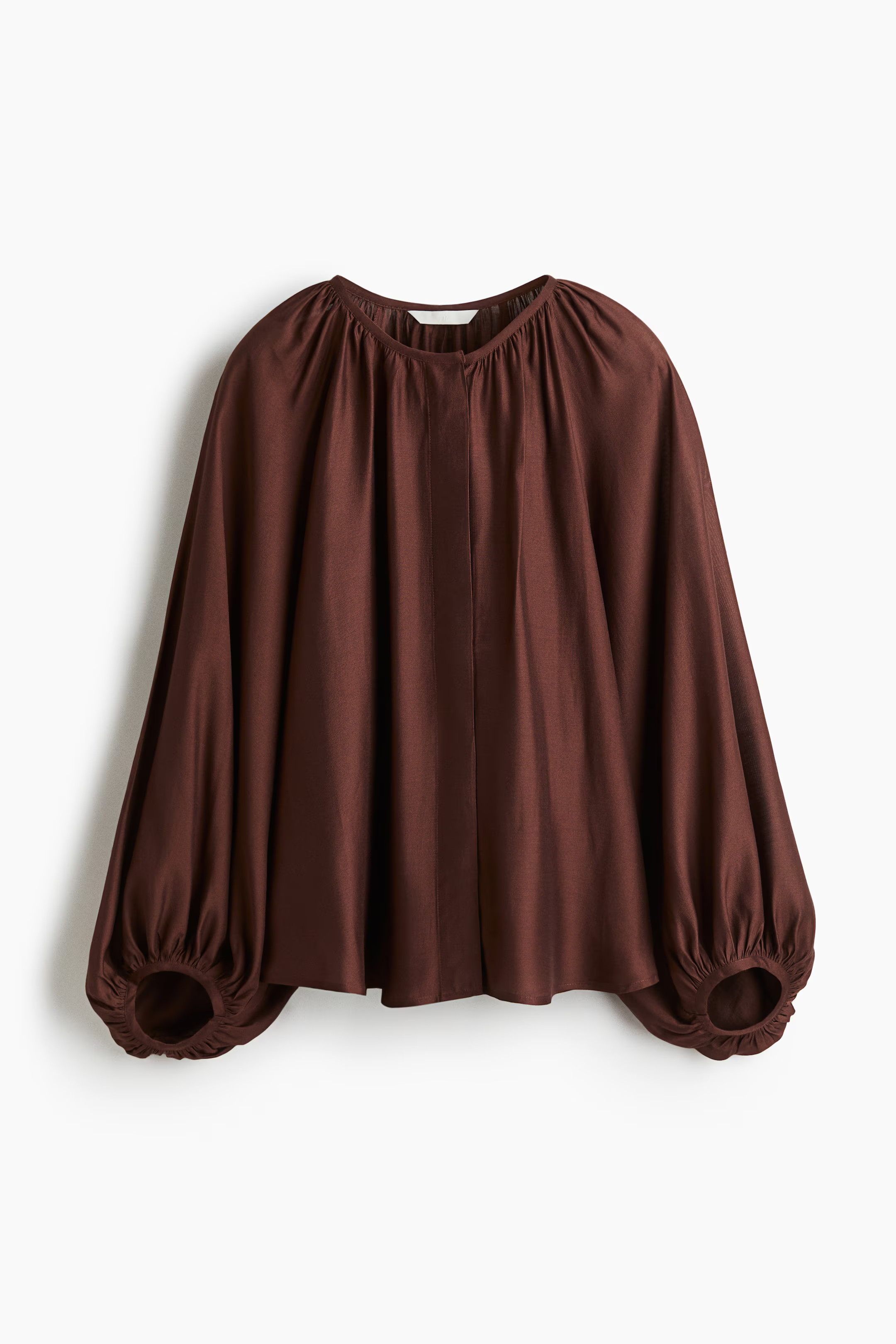 Oversized blouse | H&M (UK, MY, IN, SG, PH, TW, HK)