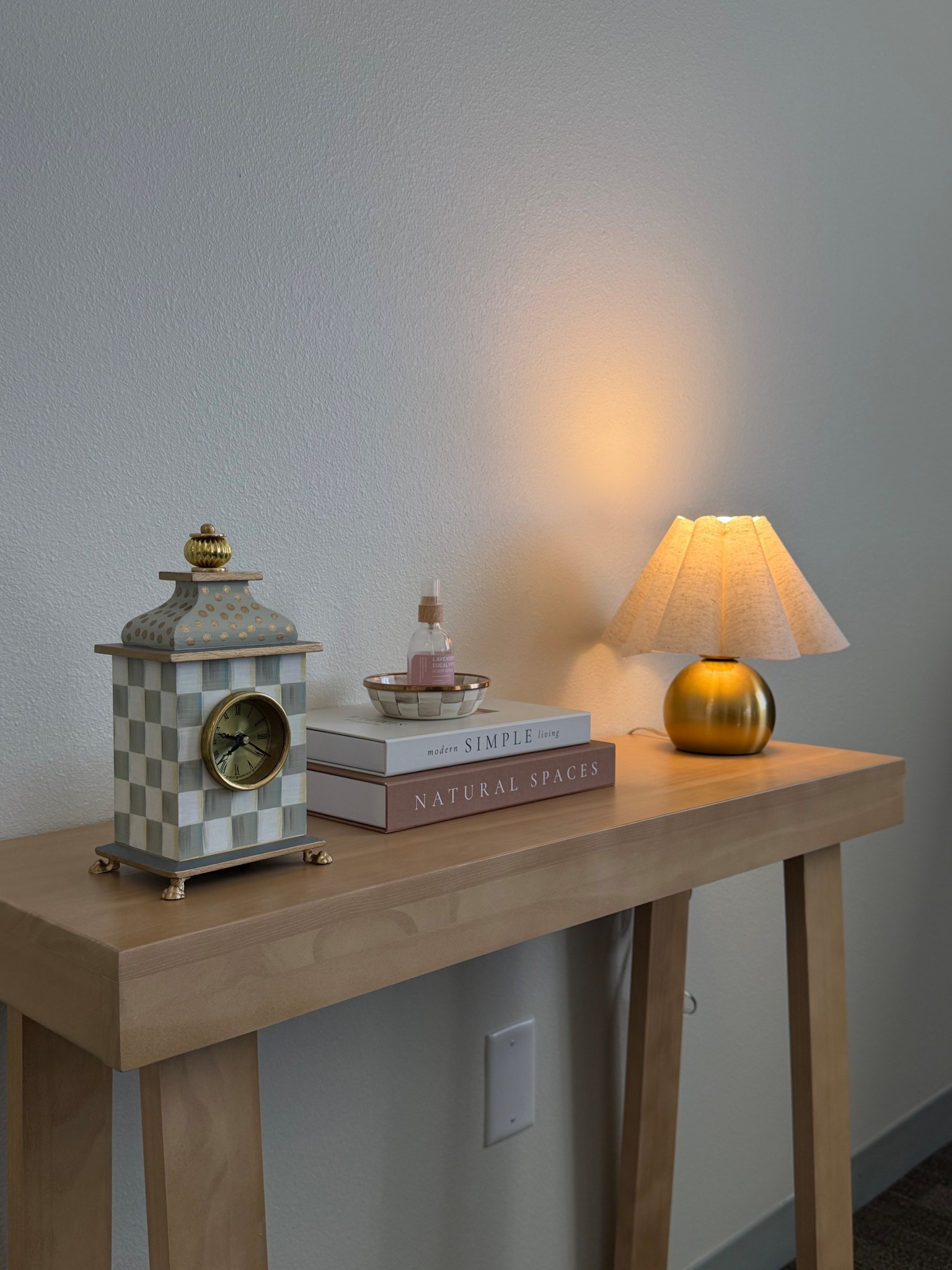 Living my new office decor!! 🤩

#LTKdayinmylife #LTKWorkwear #LTKFindsUnder100