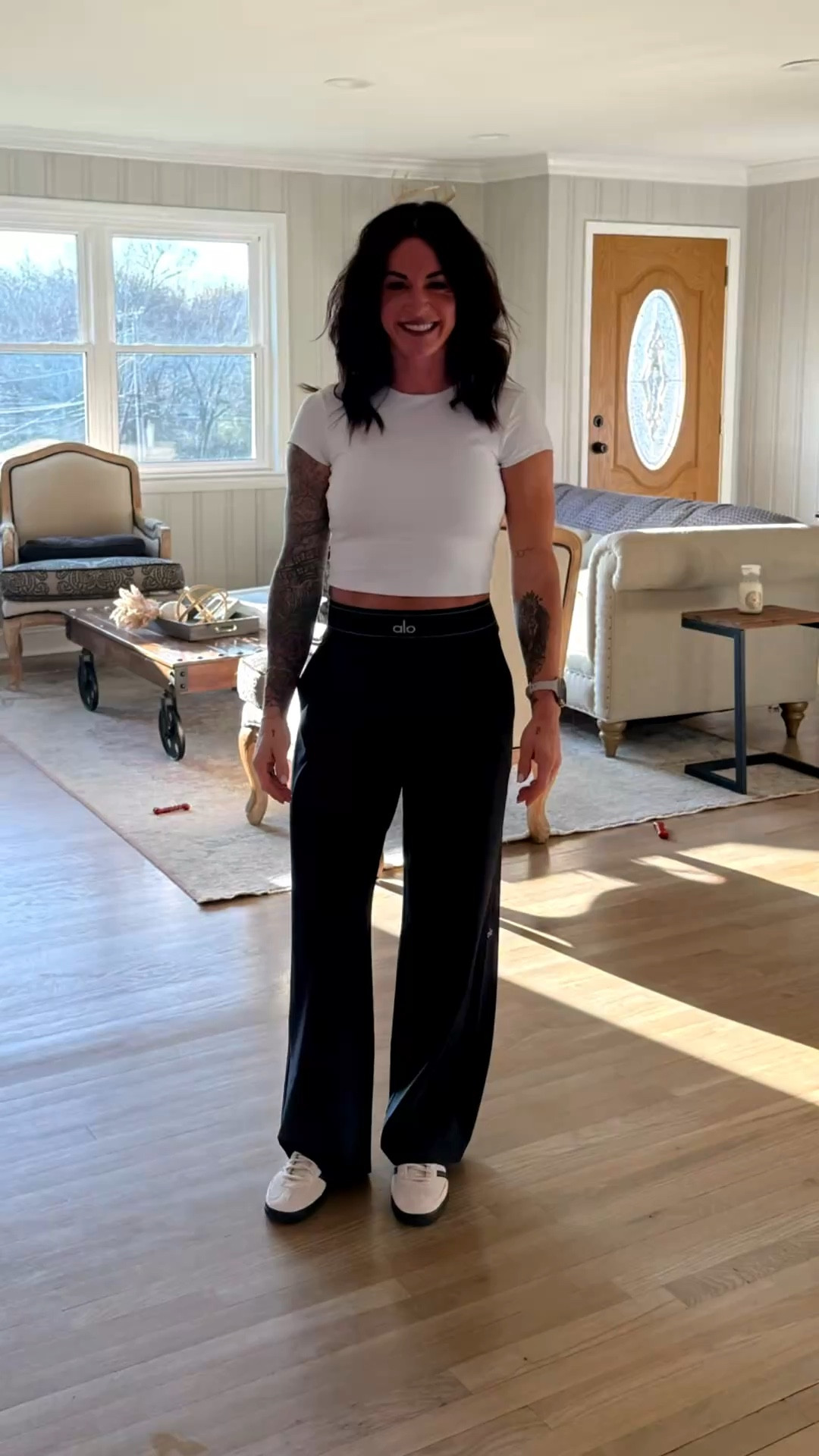 These alo trousers are EVERYTHING 😍 this cute top works for the office OR a workout! Wearing XS in pants and small in top!

#LTKVideo #LTKworkwear #LTKover40