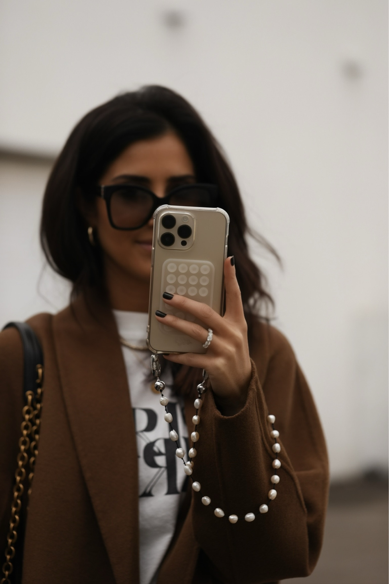 I've been loving this phone case attachment, it's so chic and functional... #StylinByAylin #Aylin

#LTKstyletip #LTKSeasonal #LTKbeauty